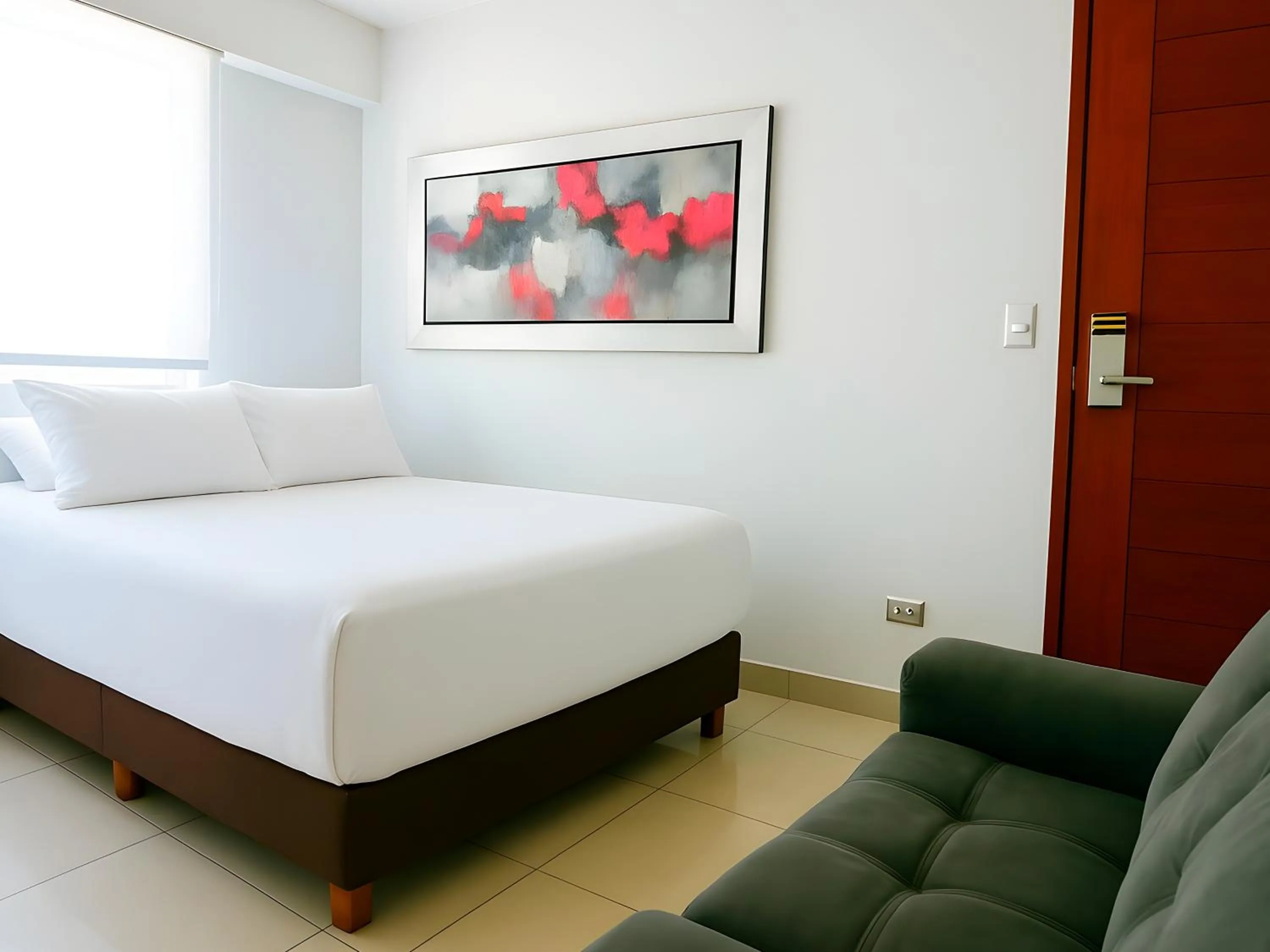 Bed in Apart Hotel Petit Palace Suites