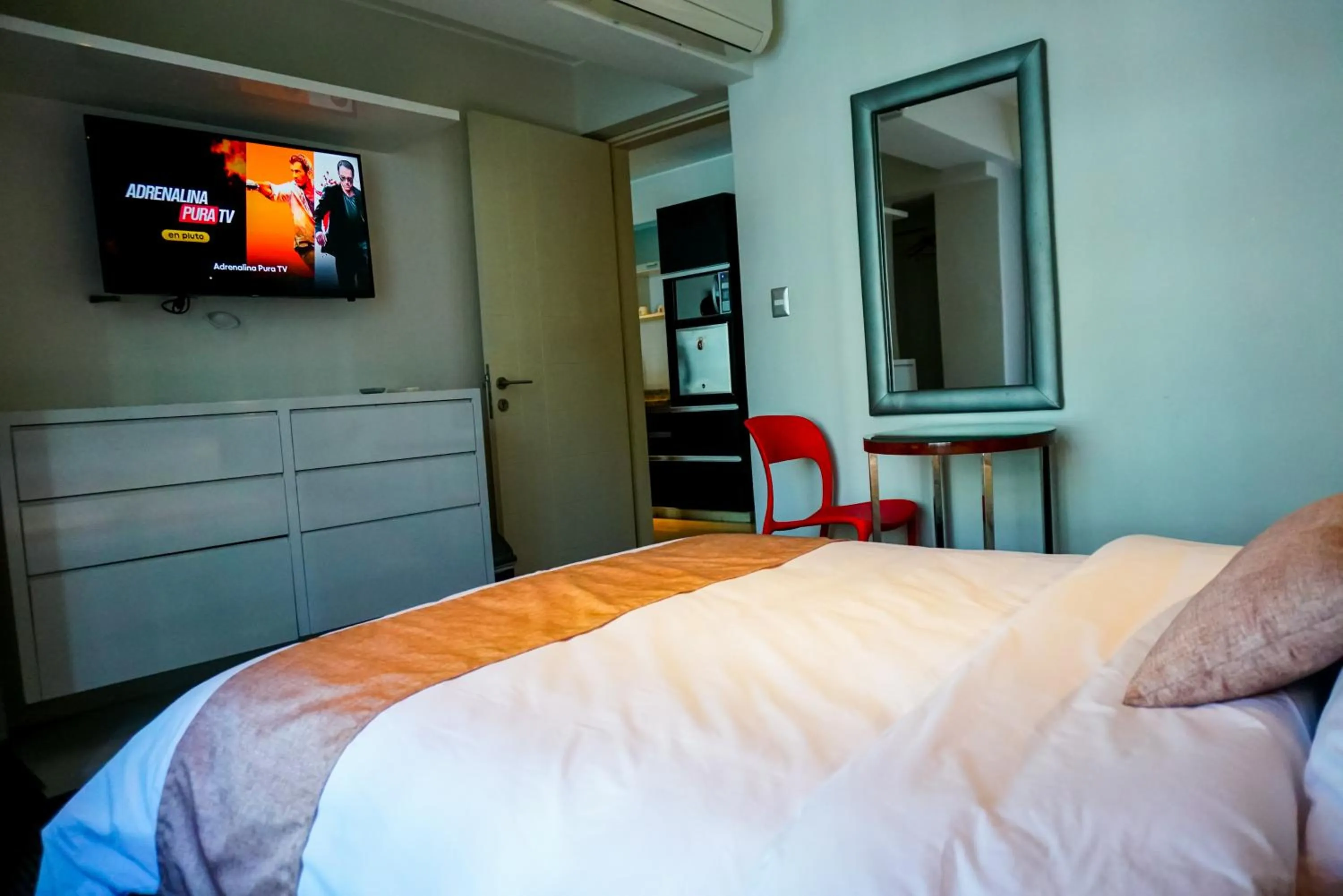 Bed in Apart Hotel Petit Palace Suites