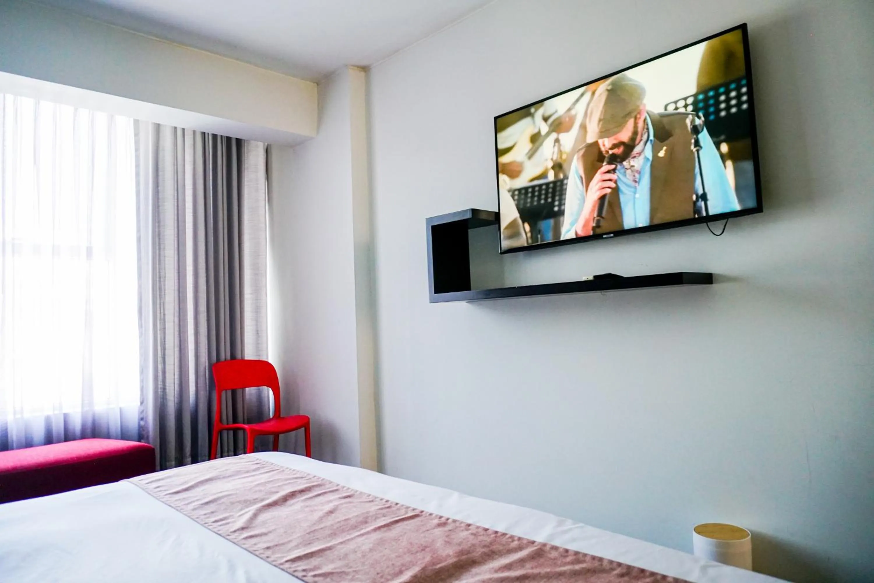 Bed in Apart Hotel Petit Palace Suites