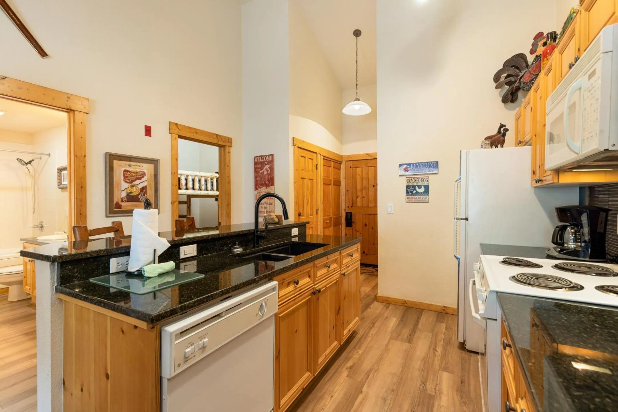 Kitchen or kitchenette in 2674 Tenderfoot Lodge Condo