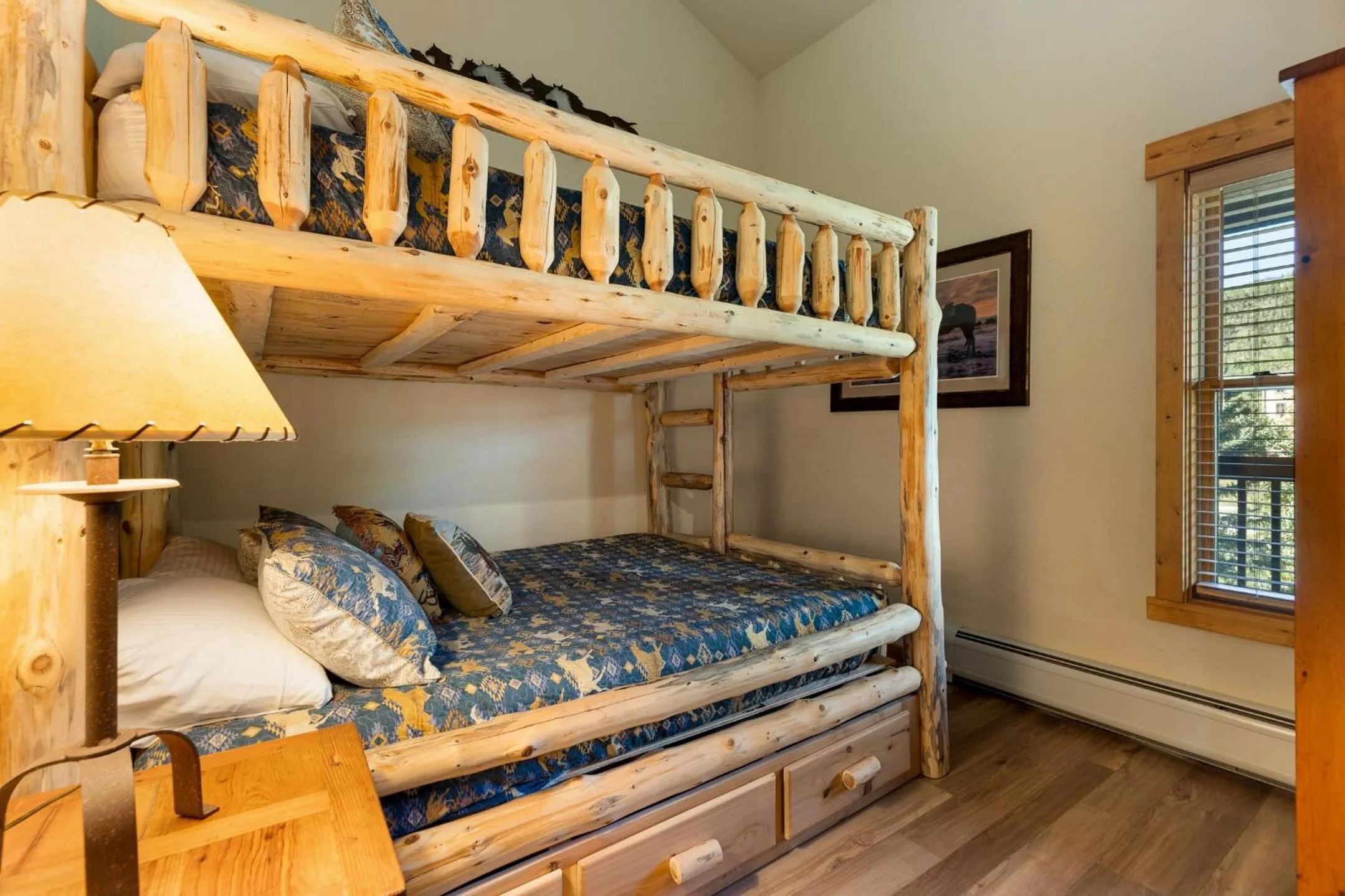 bunk bed, Bed in 2674 Tenderfoot Lodge Condo