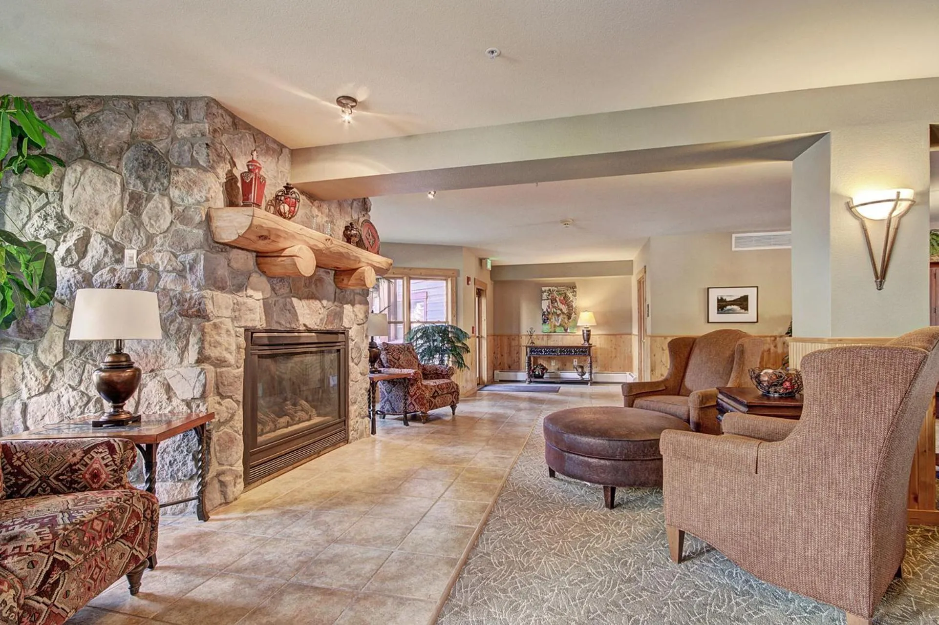 Living room in 2674 Tenderfoot Lodge Condo