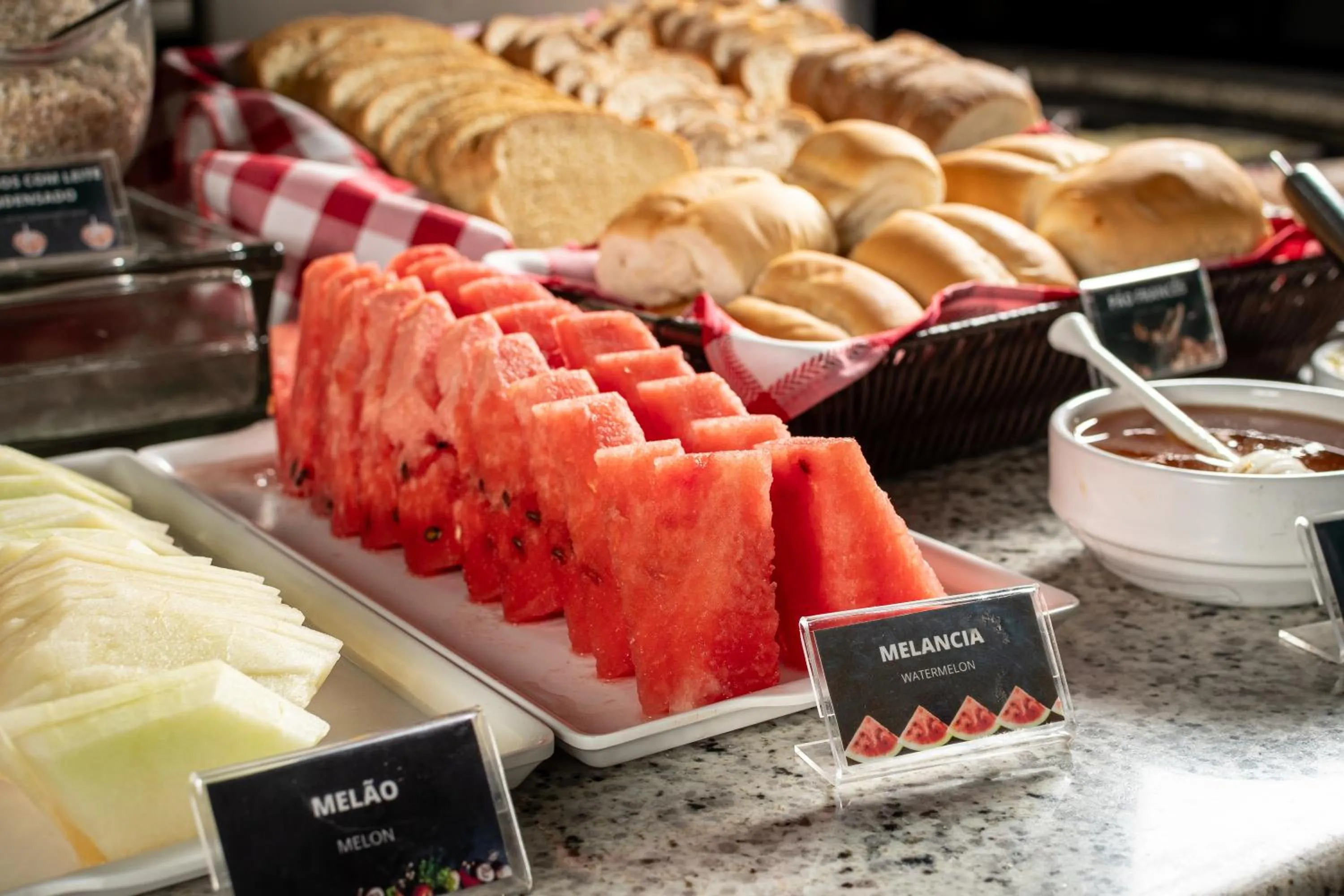 Breakfast in Brivali Hotel e Eventos