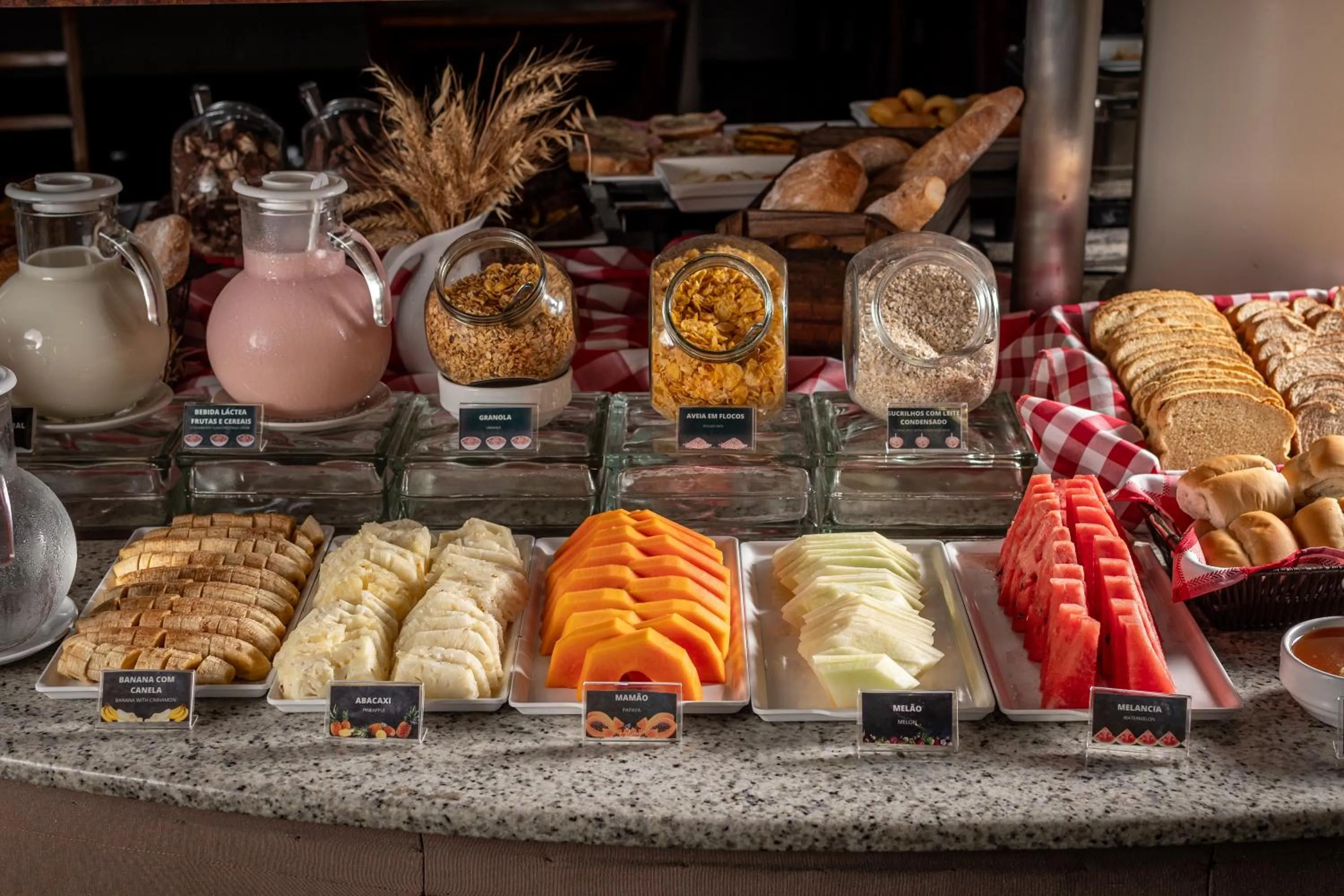 Breakfast in Brivali Hotel e Eventos