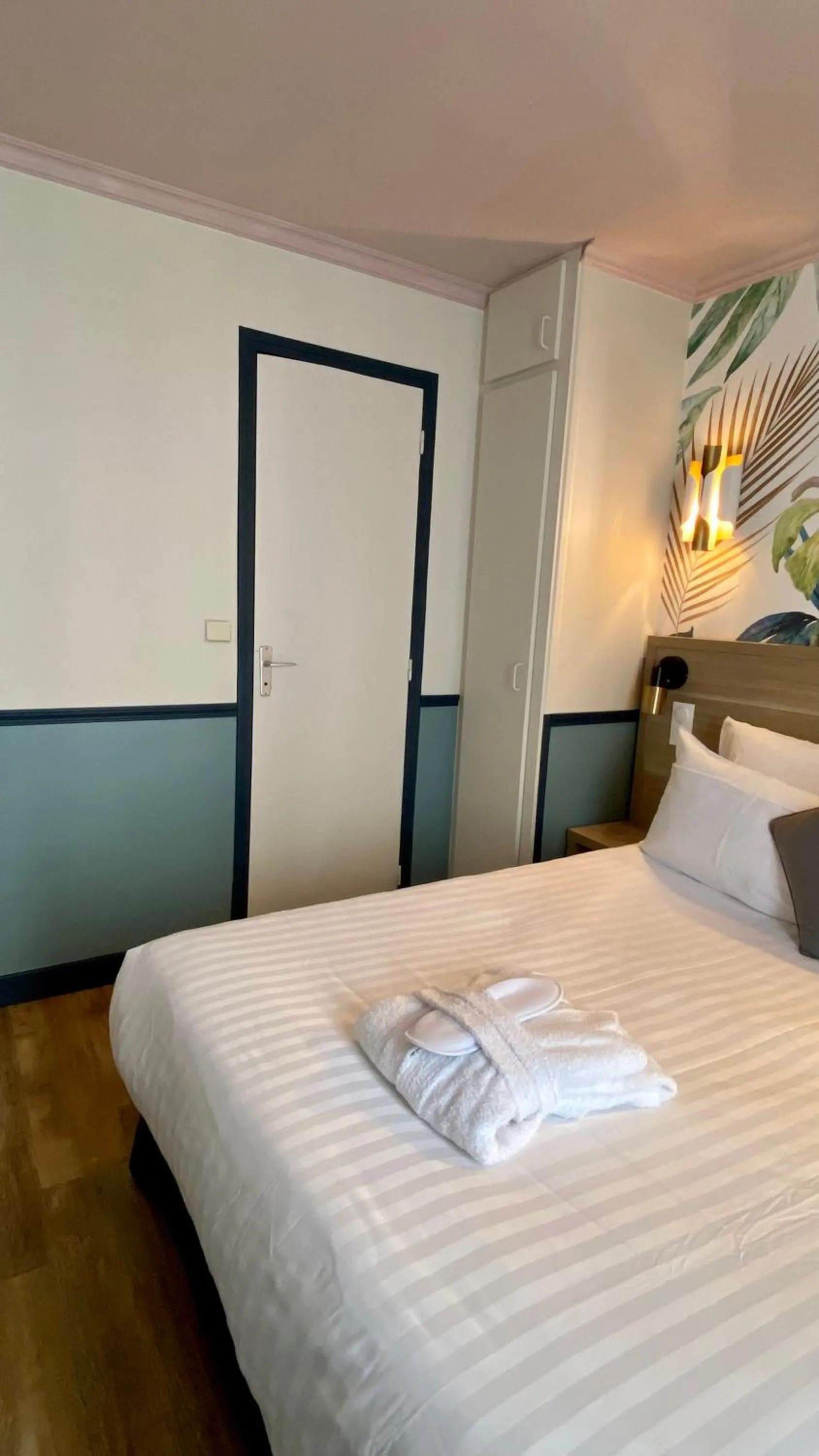 Bed in Amadeus Hotel