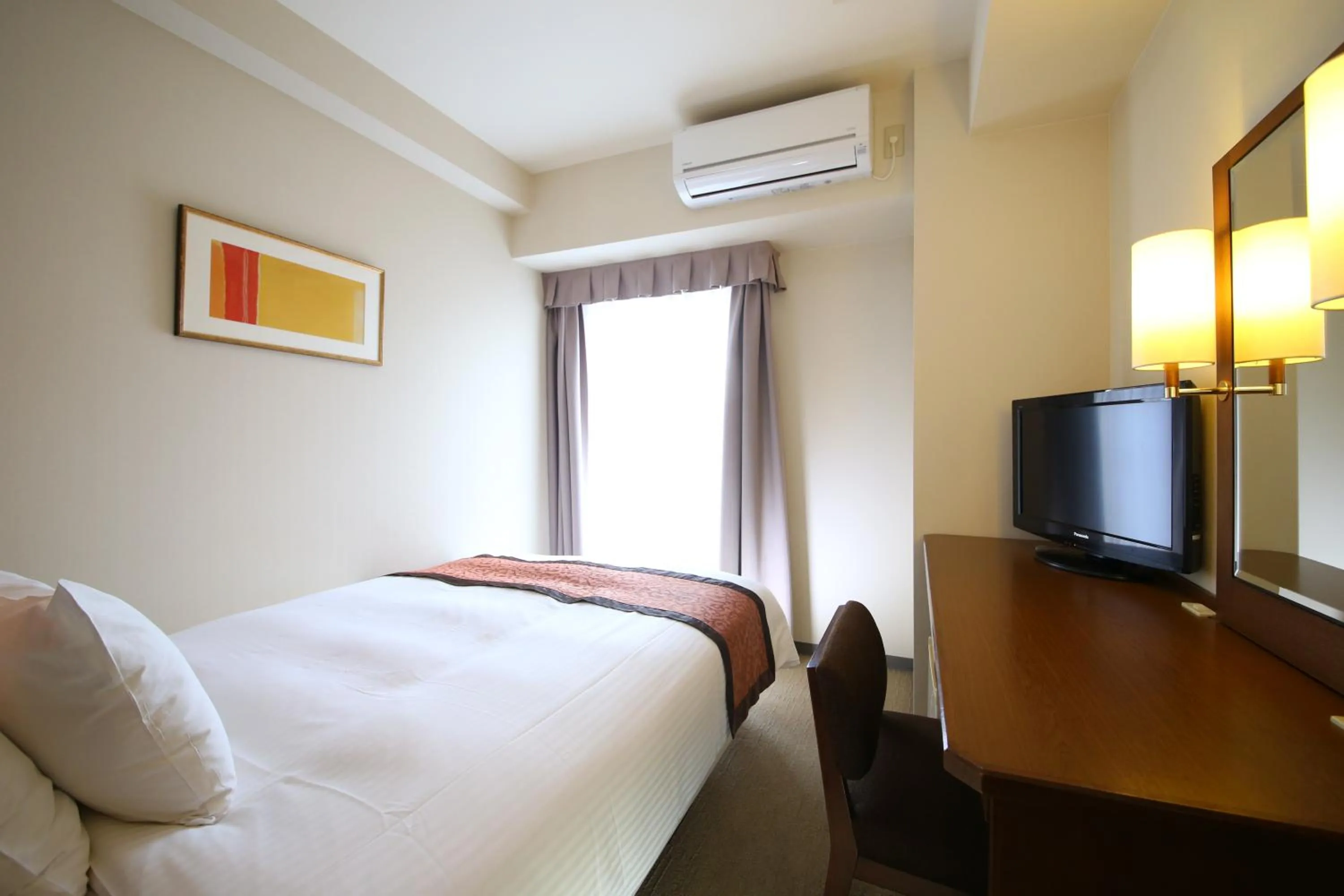 Bedroom, Bed in Hotel Hokke Club Osaka