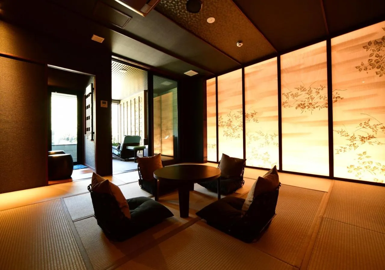 Photo of the whole room in Balinese onsen ryokan Hakone Airu