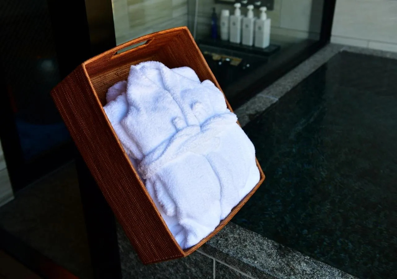 Photo of the whole room in Balinese onsen ryokan Hakone Airu