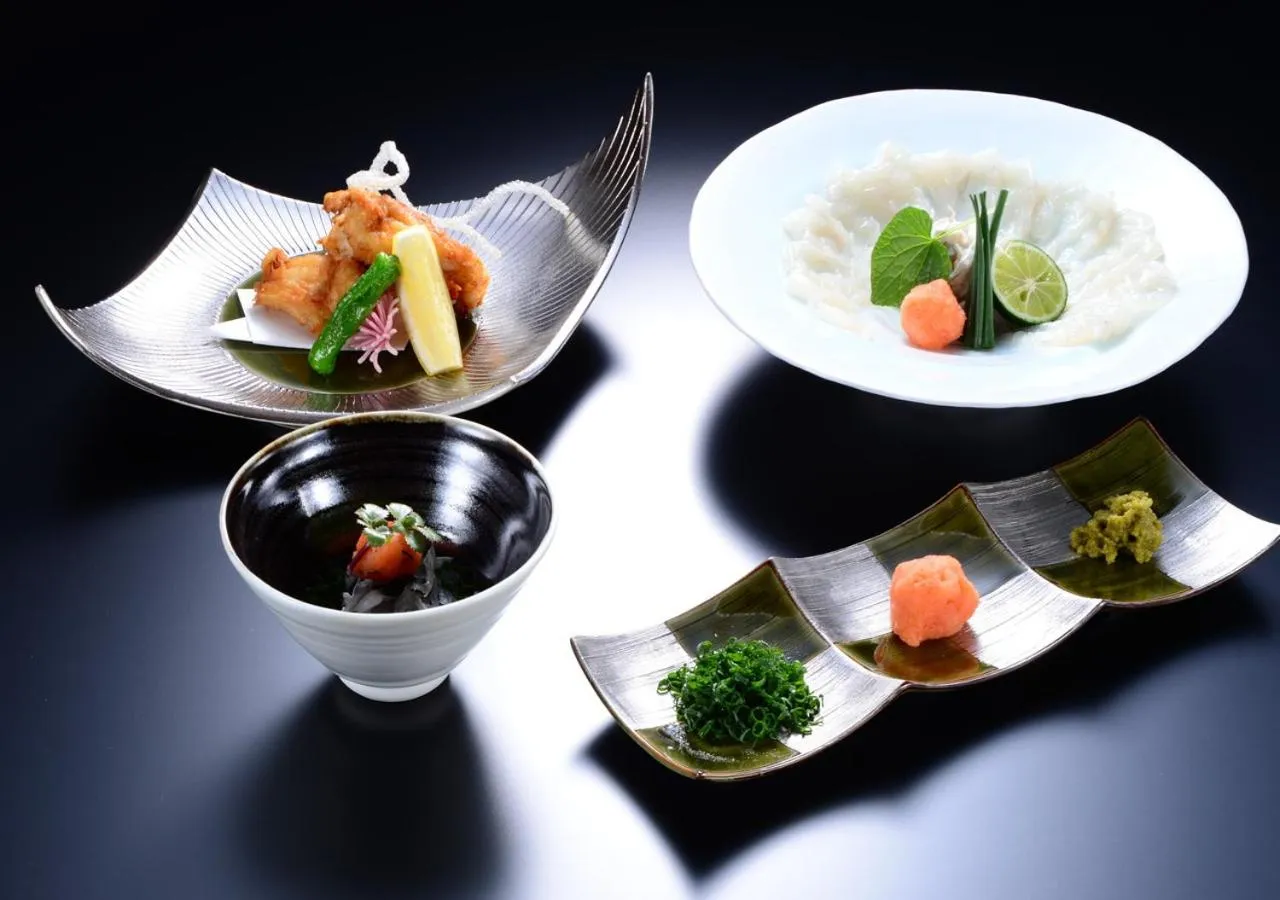 Dinner in Balinese onsen ryokan Hakone Airu