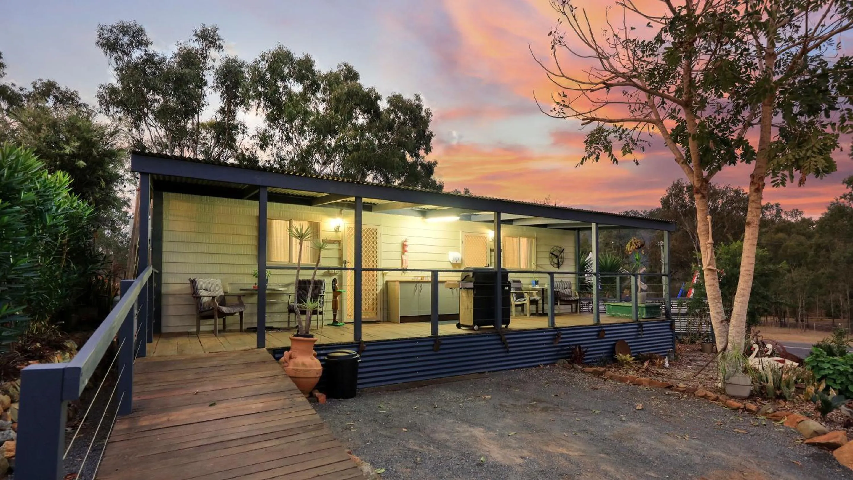 BBQ facilities in Silver Wattle Cabins