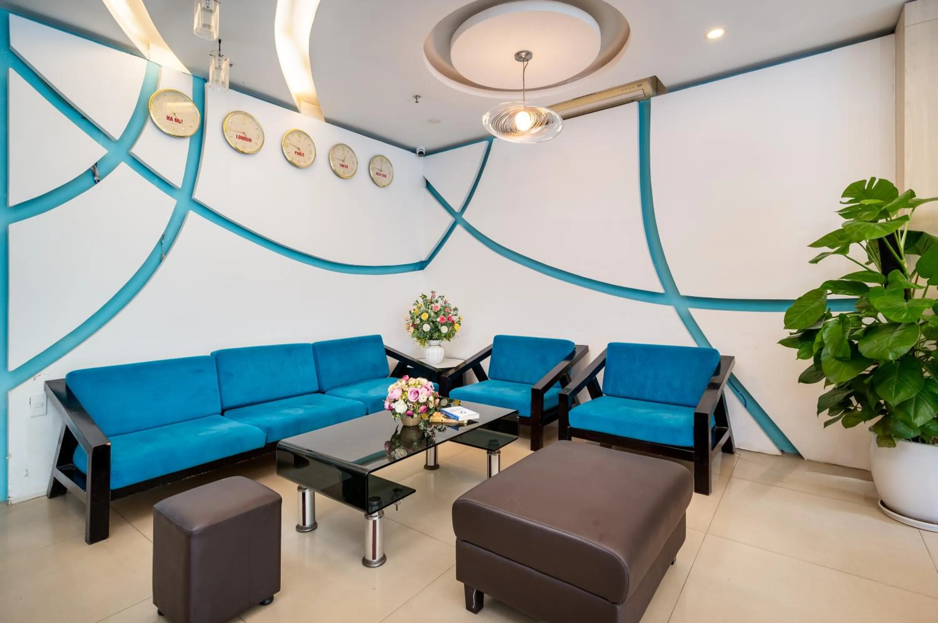 Property building in Maxhome Luxury Hotel