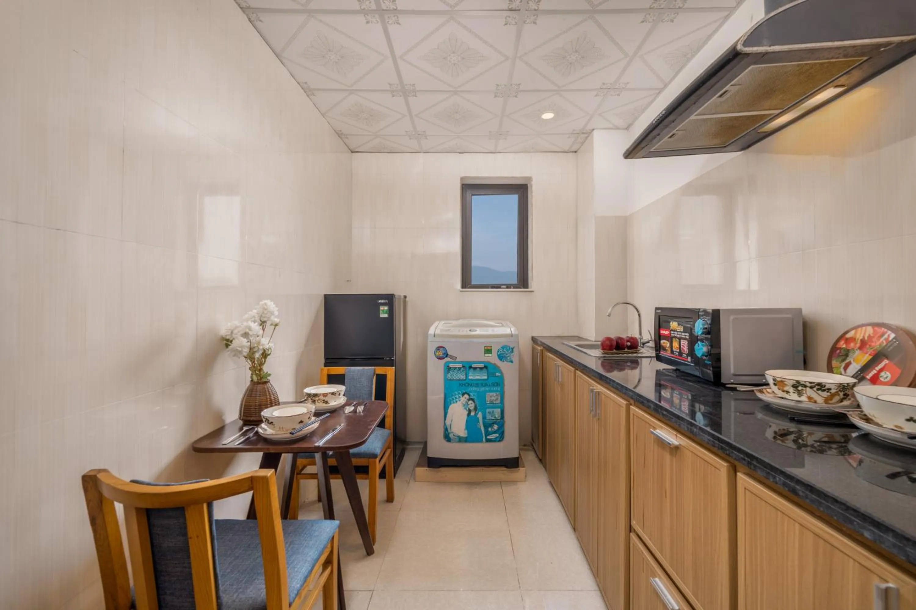 stove in Maxhome Luxury Hotel