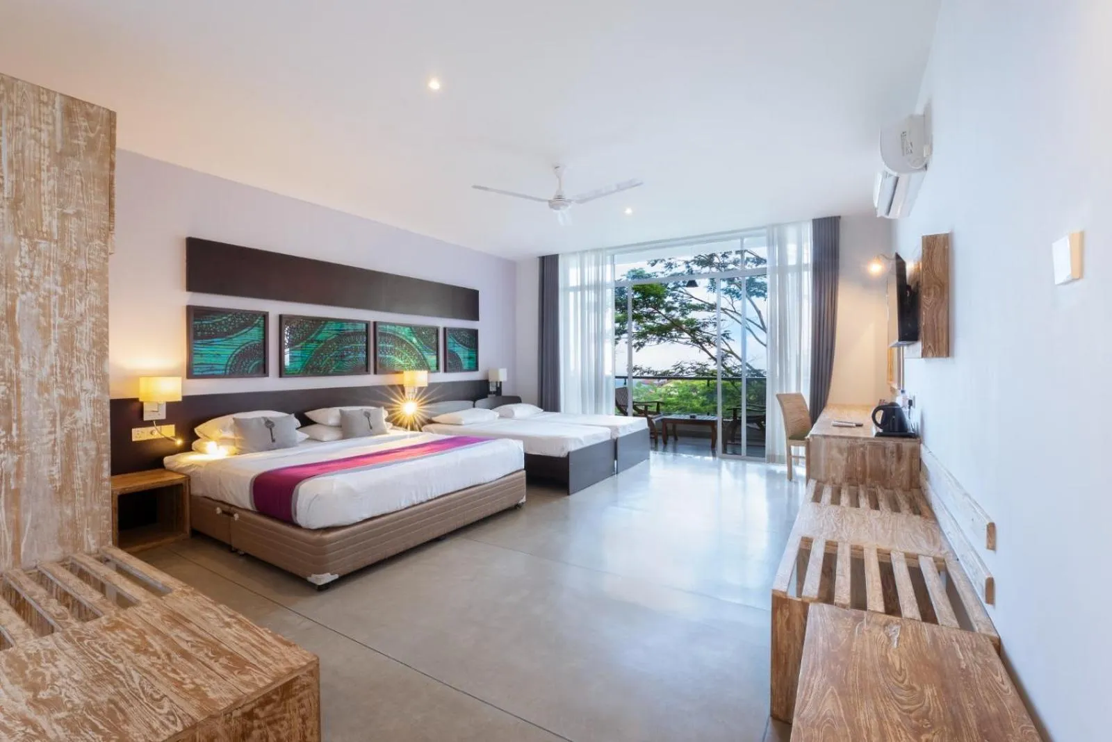 Bedroom, Bed in Skyloft Kandy by Aaradhya