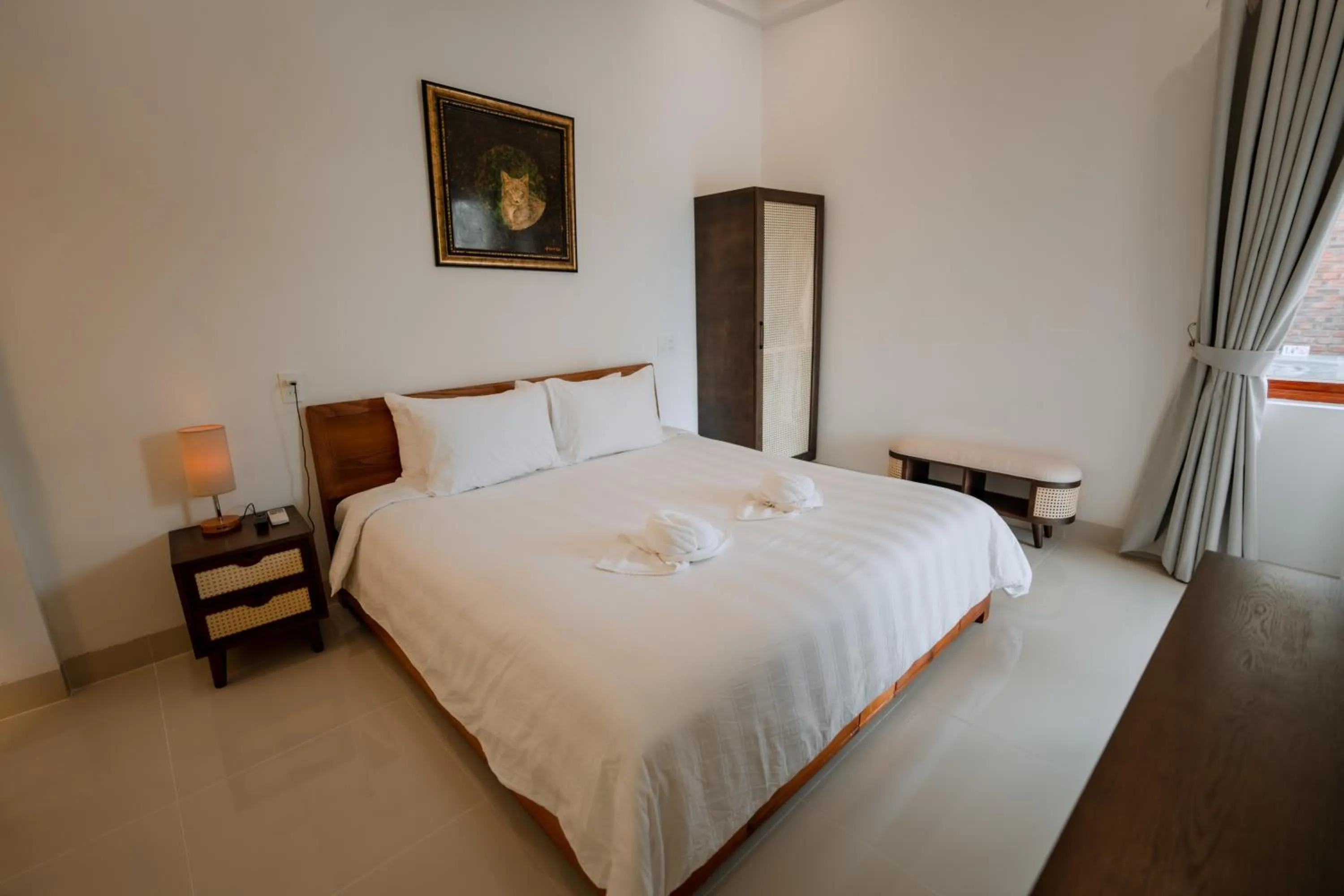 Photo of the whole room, Bed in Hue River Side Villa