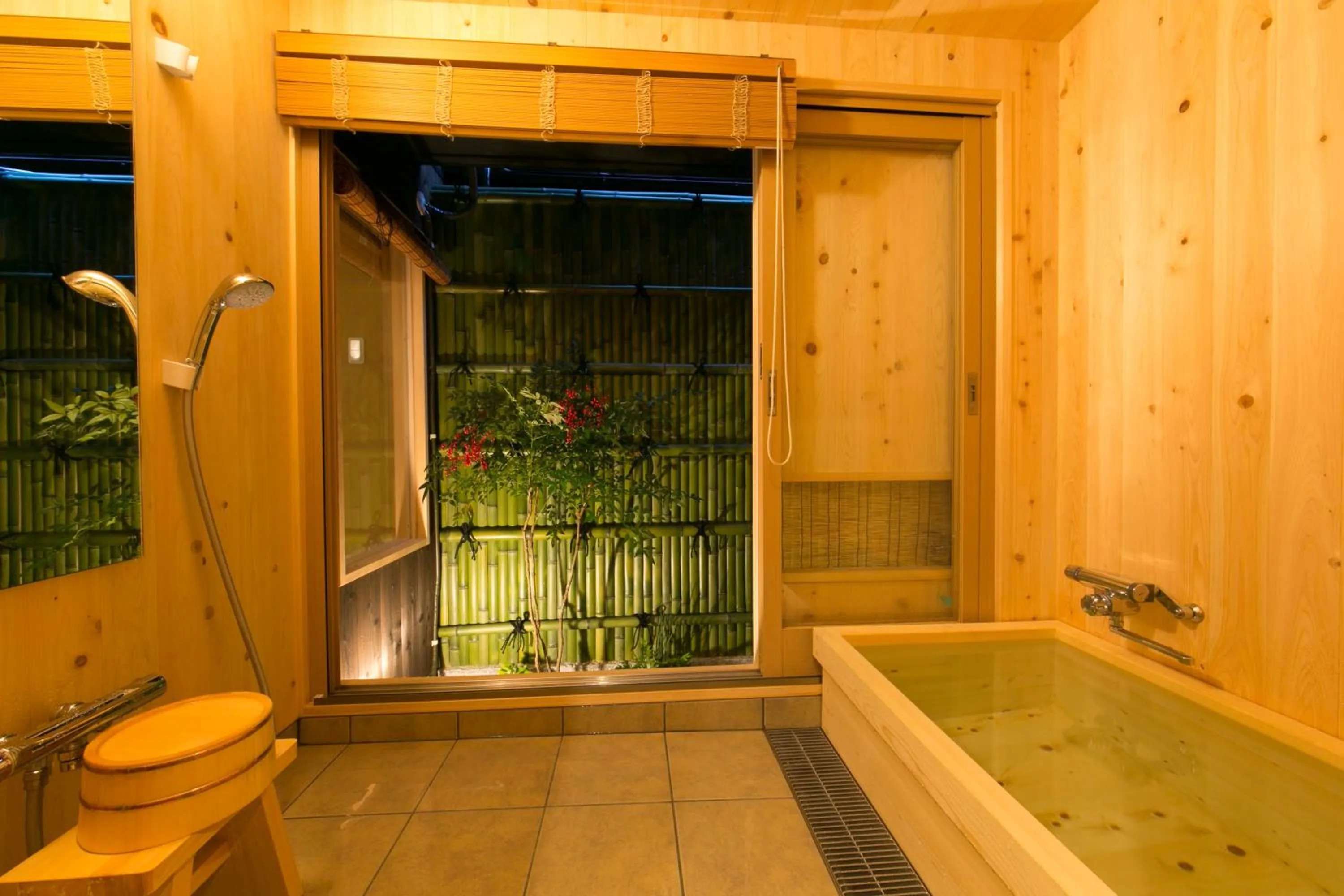 Bathroom in 京一軒町家 さと居 香雪 SATOI KOSETSU Shichijo-Mibu