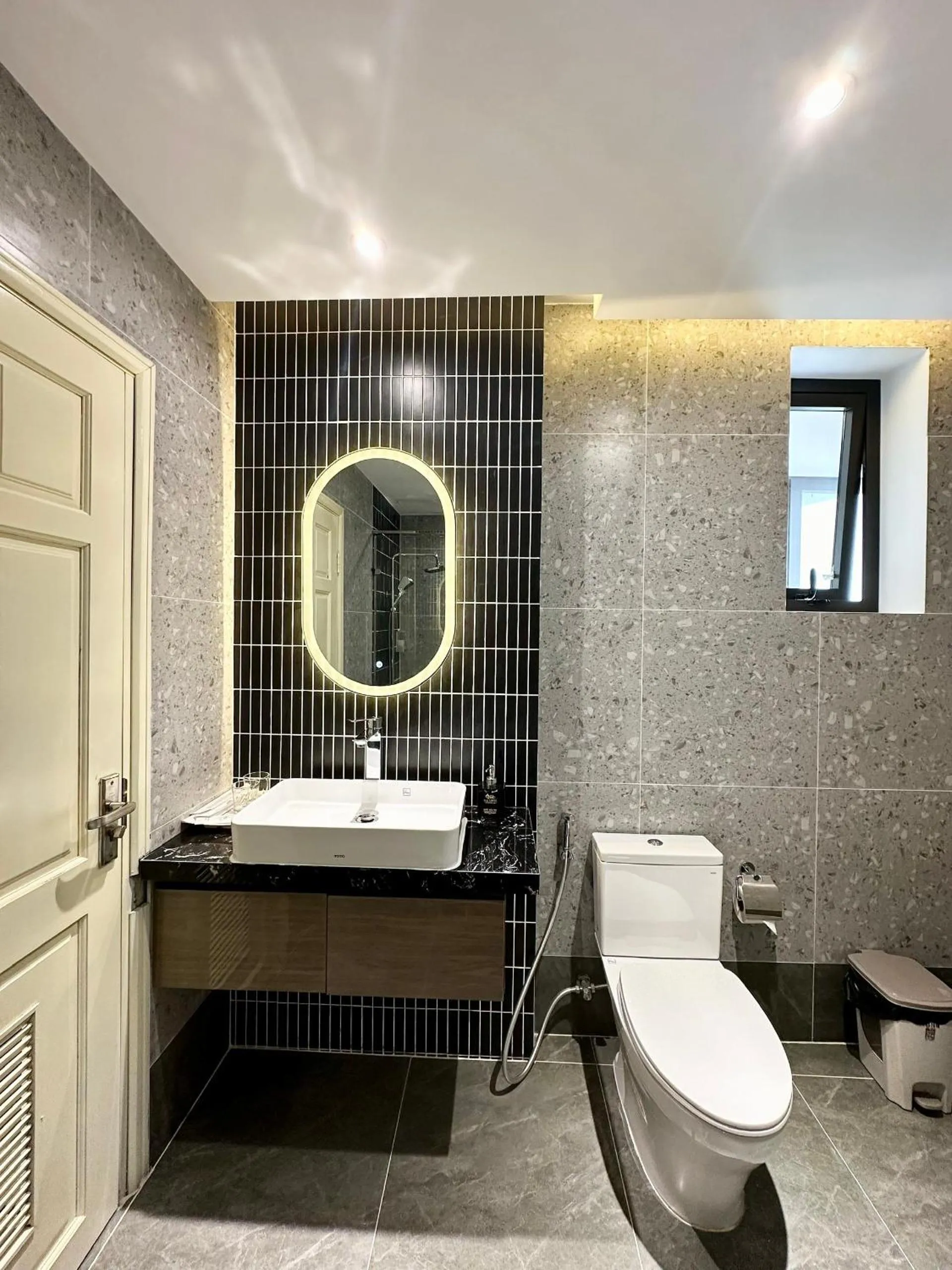 Toilet in Hai Long Hotel