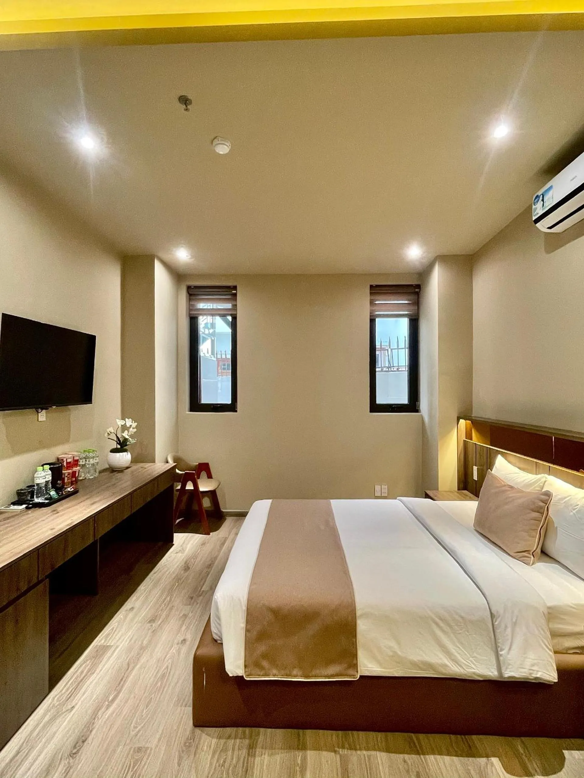 Bed in Hai Long Hotel