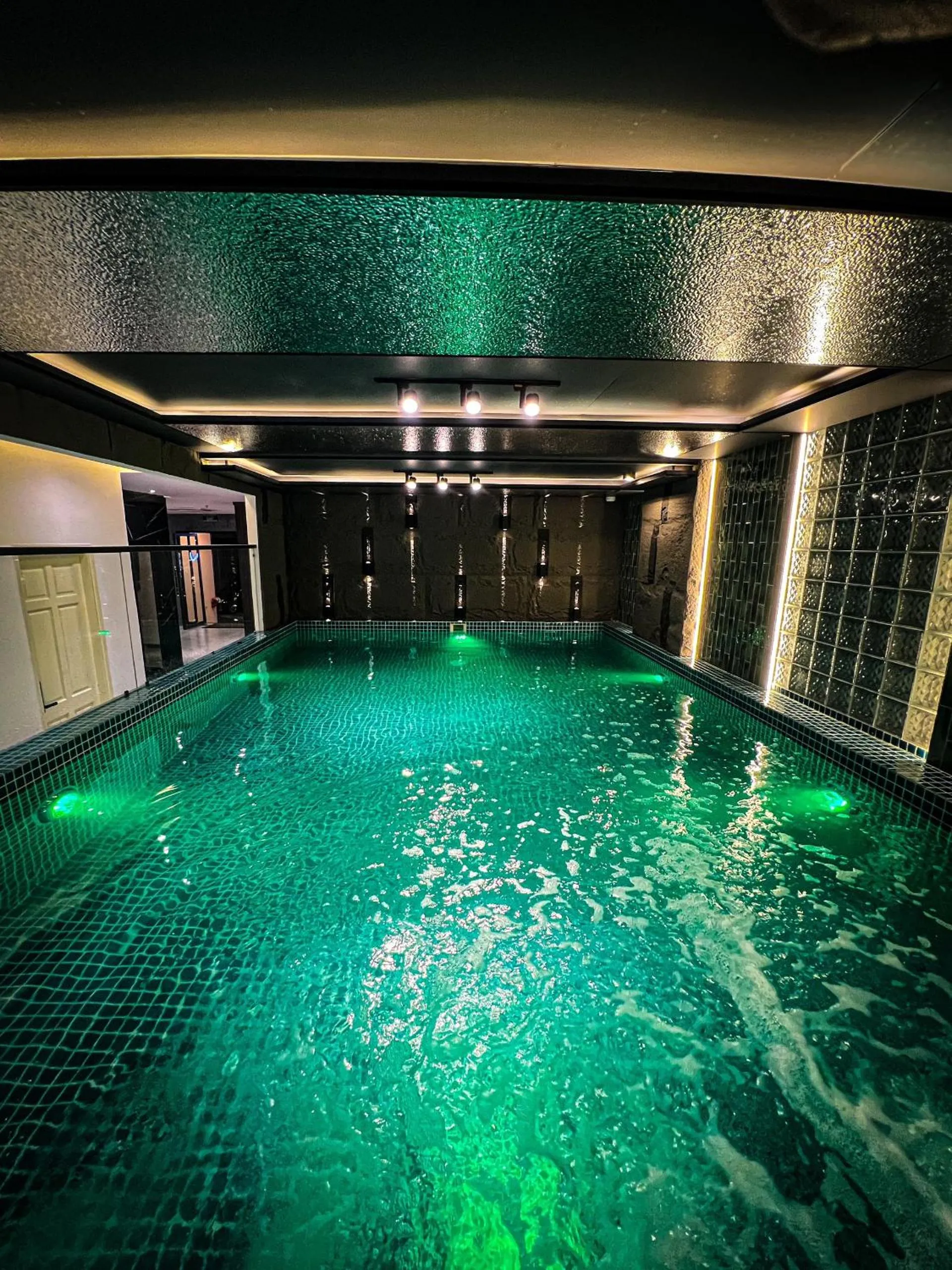 Swimming Pool in Hai Long Hotel