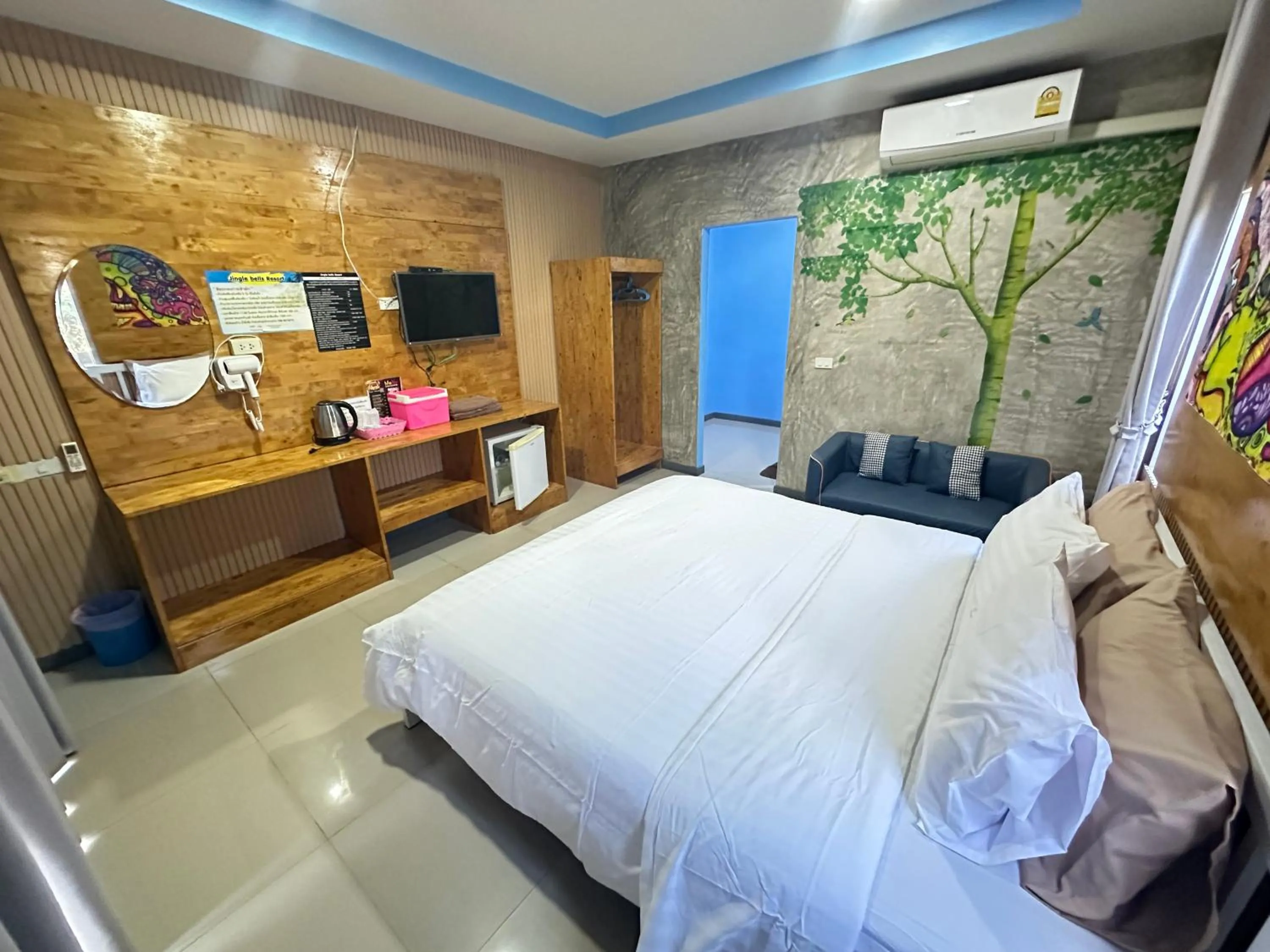 Bedroom, Bed in Jingle Bells Resort