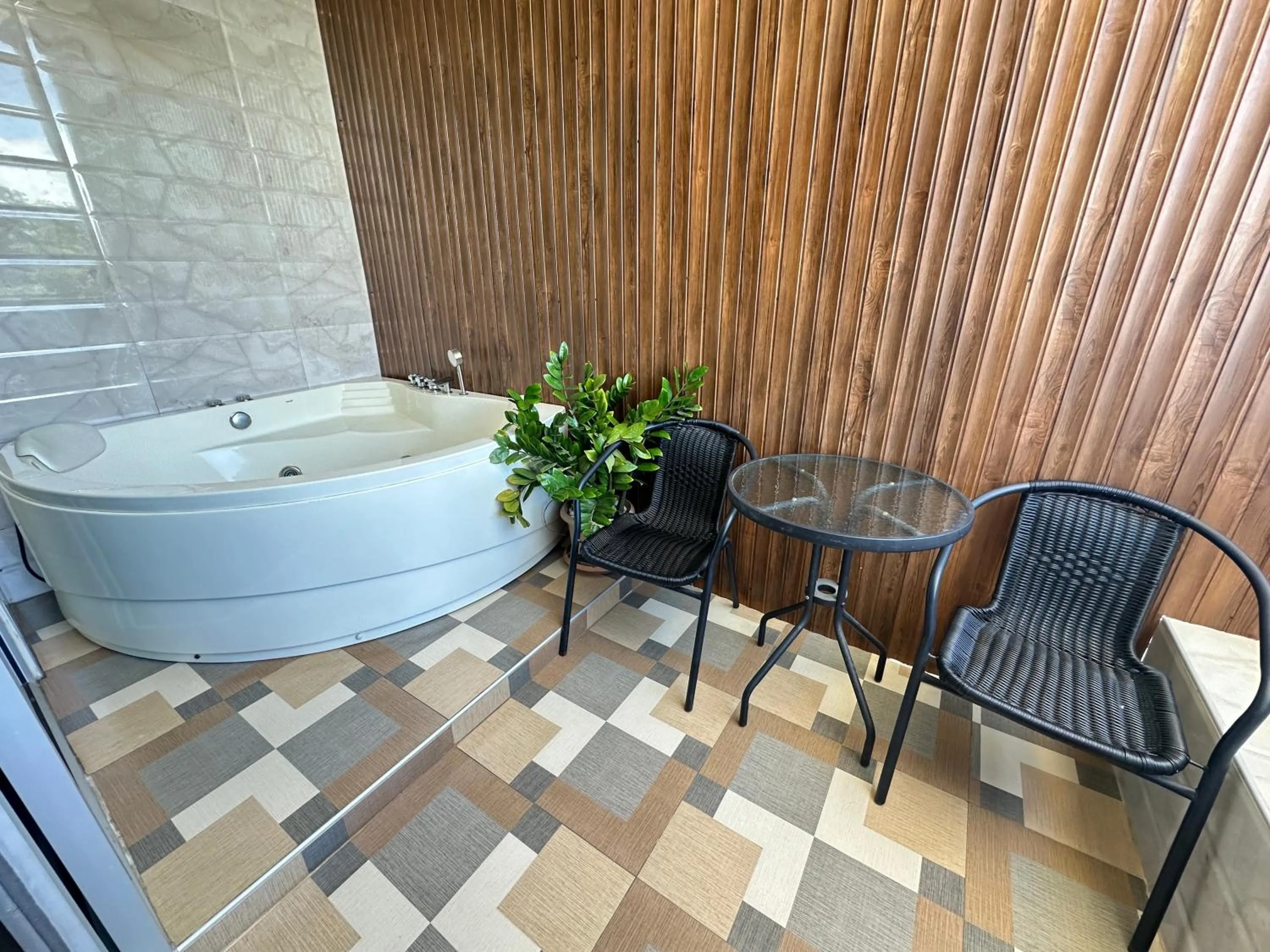 Hot Tub in Jingle Bells Resort