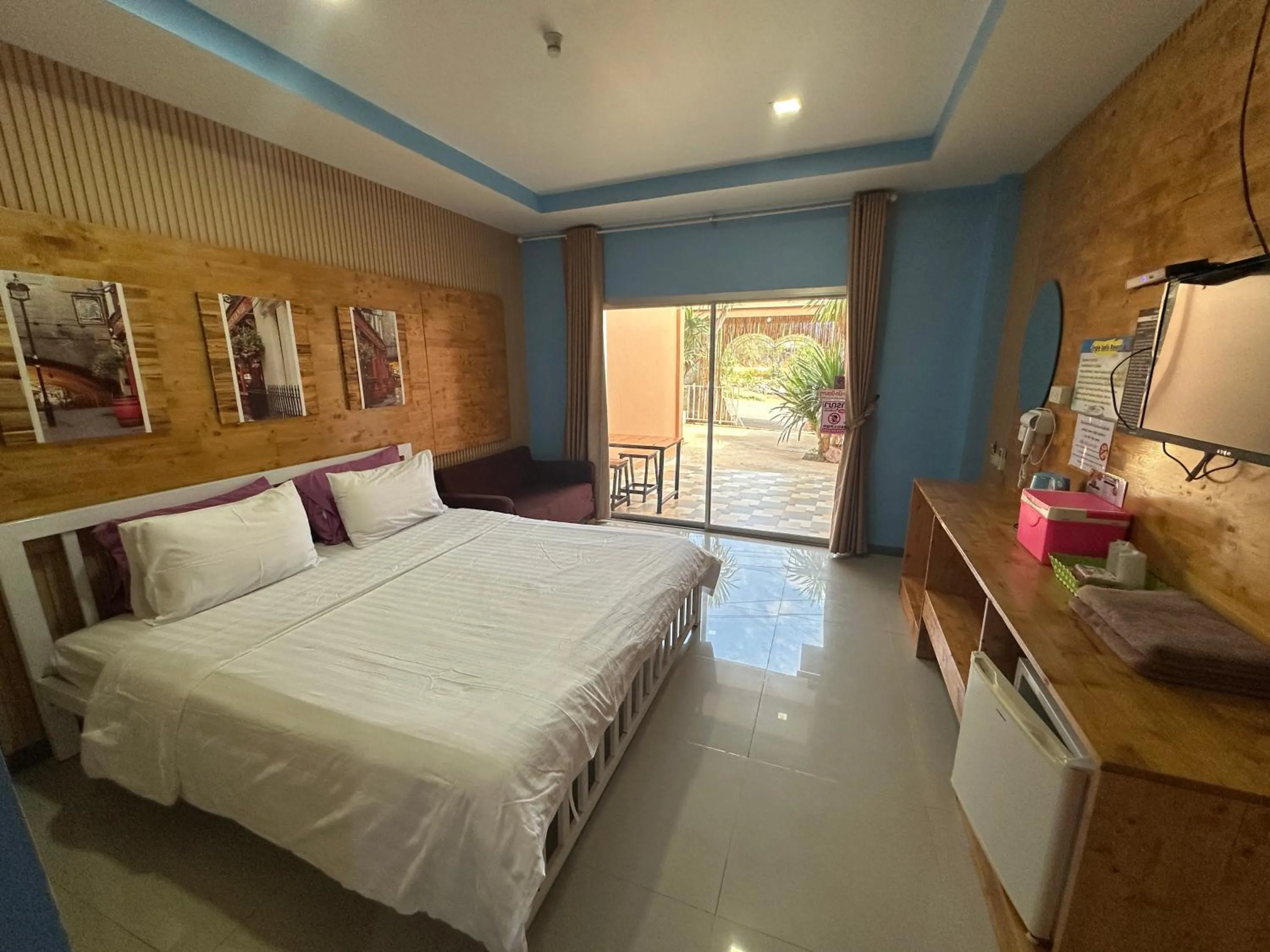 Bedroom, Bed in Jingle Bells Resort