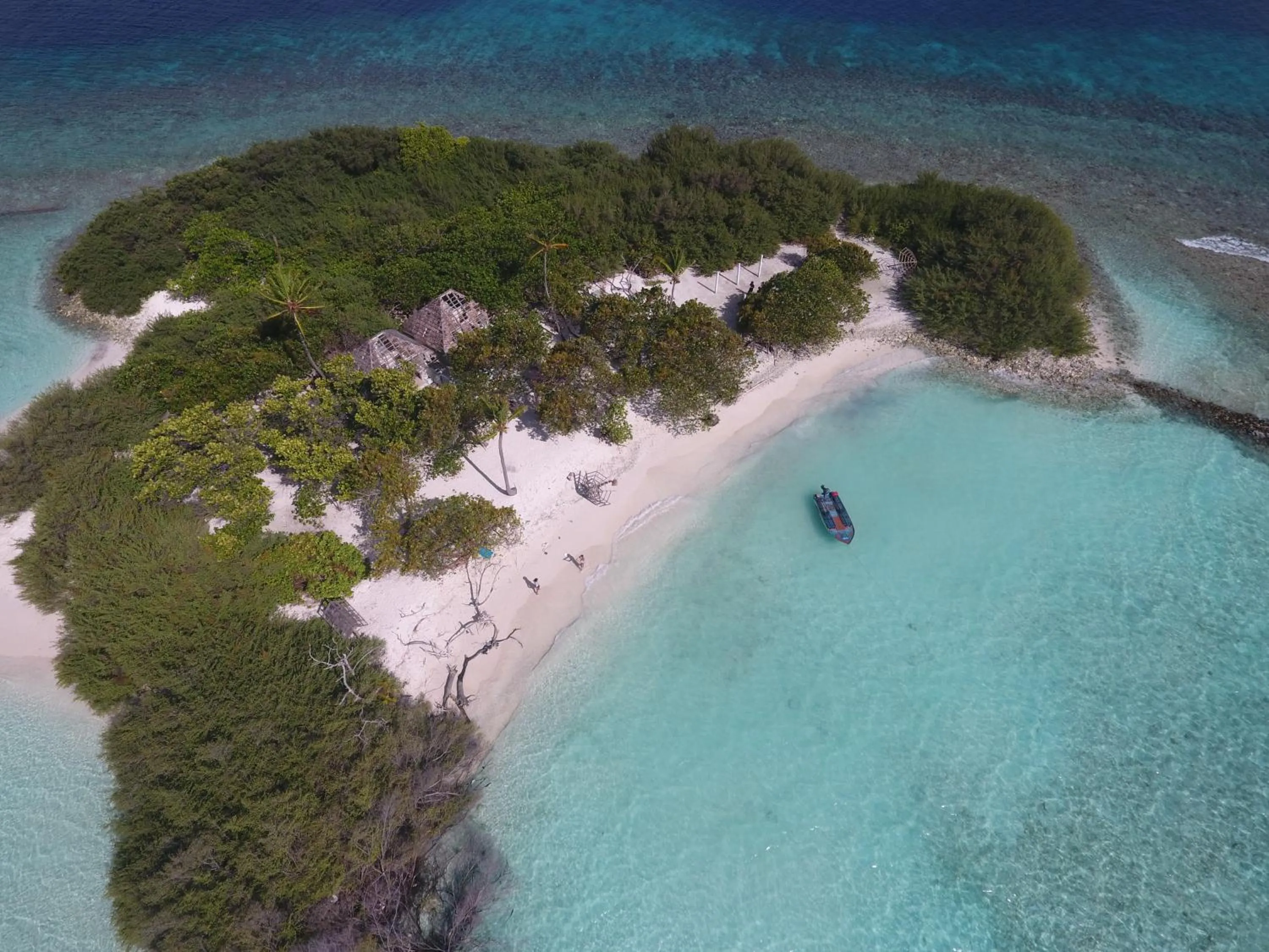 Off site in Acqua Blu Rasdhoo