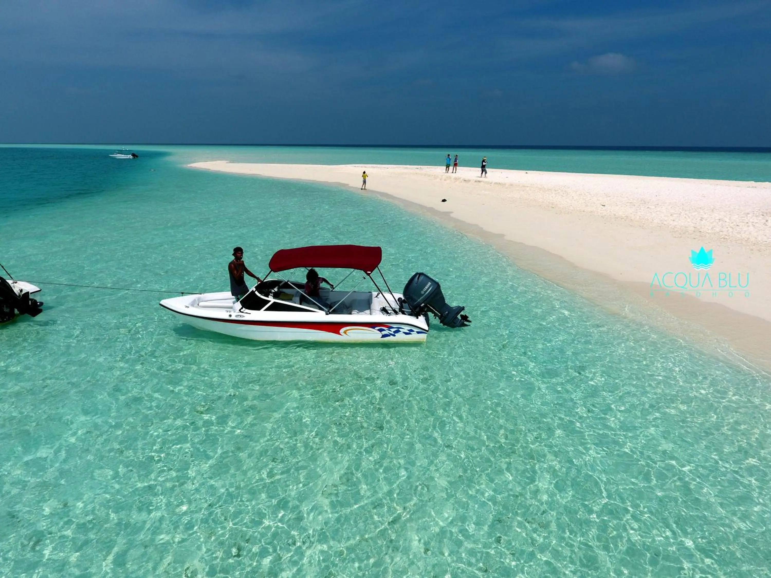 Beach in Acqua Blu Rasdhoo