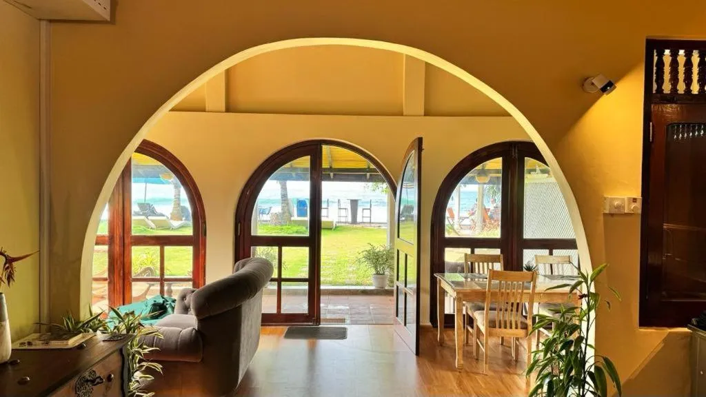 Sea view in Isle of Thalpe