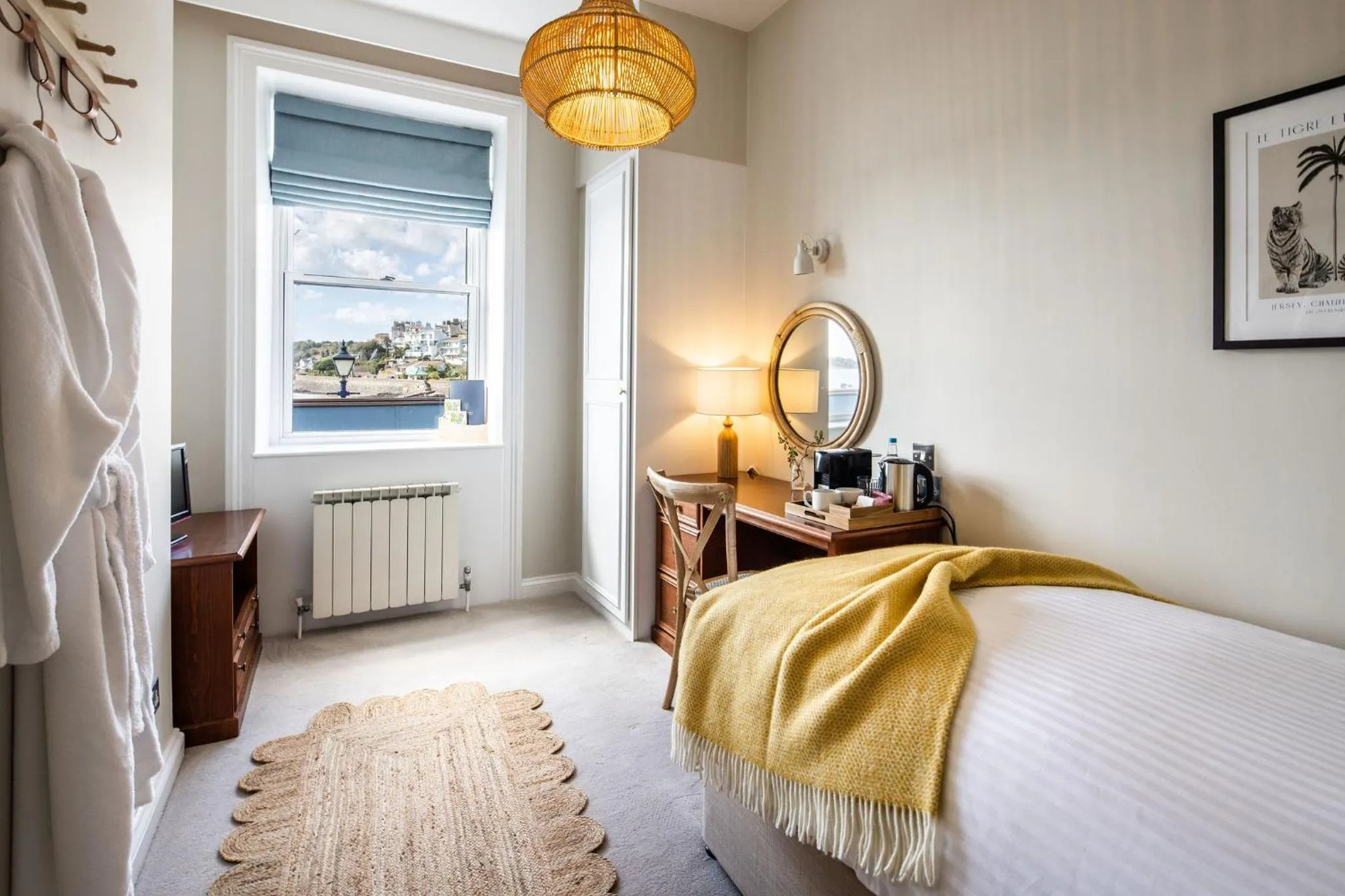 View (from property/room), Bed in The Moorings Hotel & Restaurant