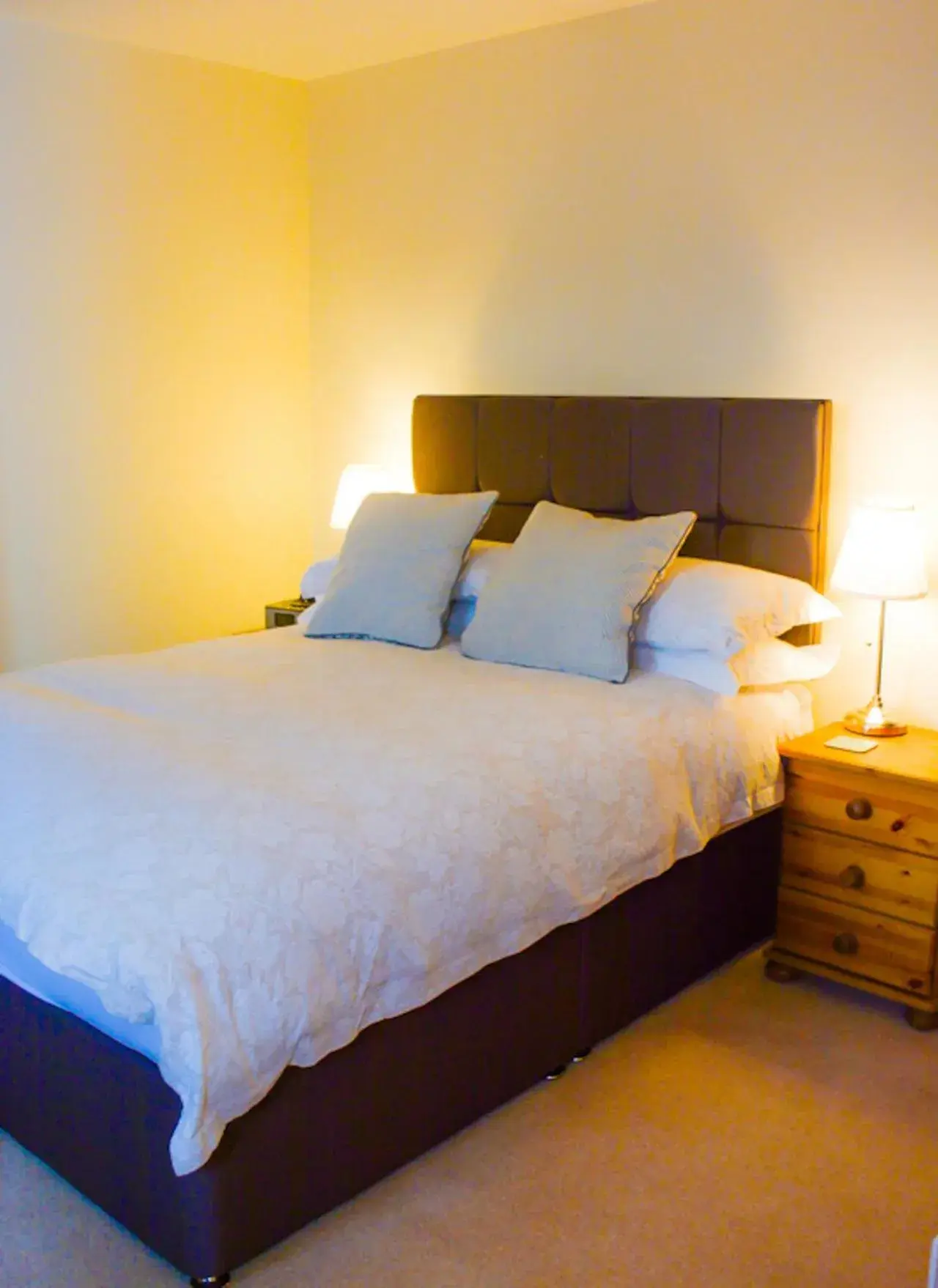 Double Room with Private Bathroom in Clarke Cottage Guest House Double Room with Private Bathroom in Clarke Cottage Guest House