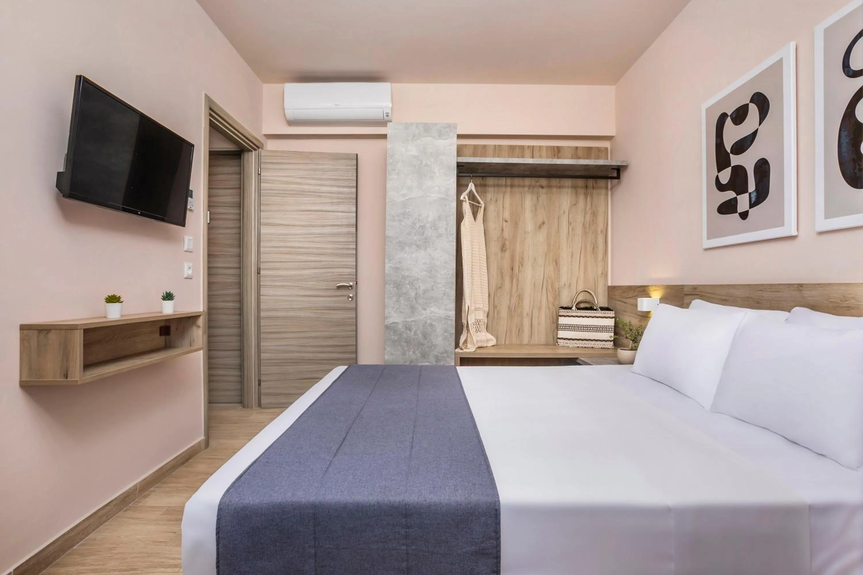 Photo of the whole room, Bed in Hotel Vozina