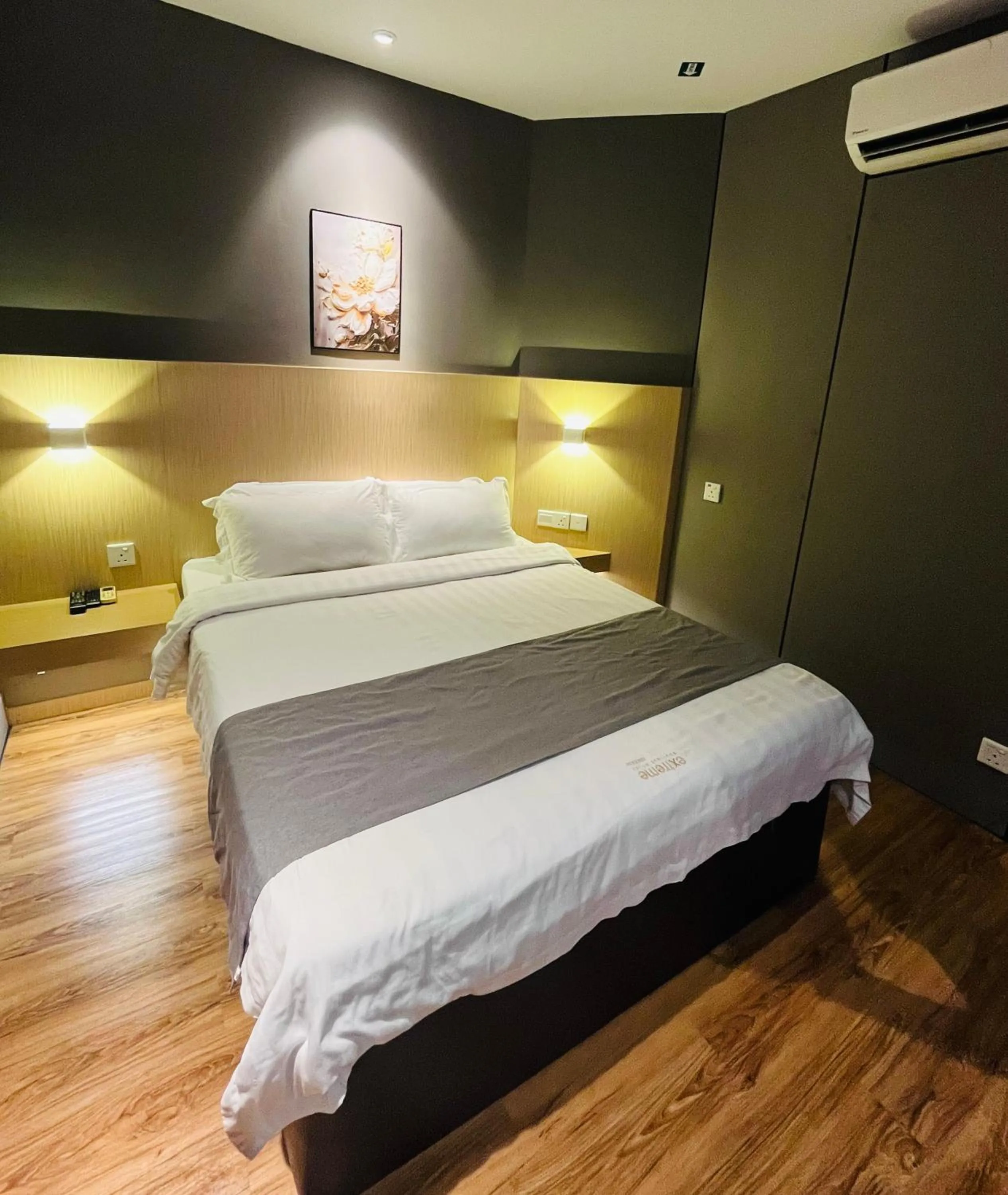 Bed in Extreme Boutique Hotel