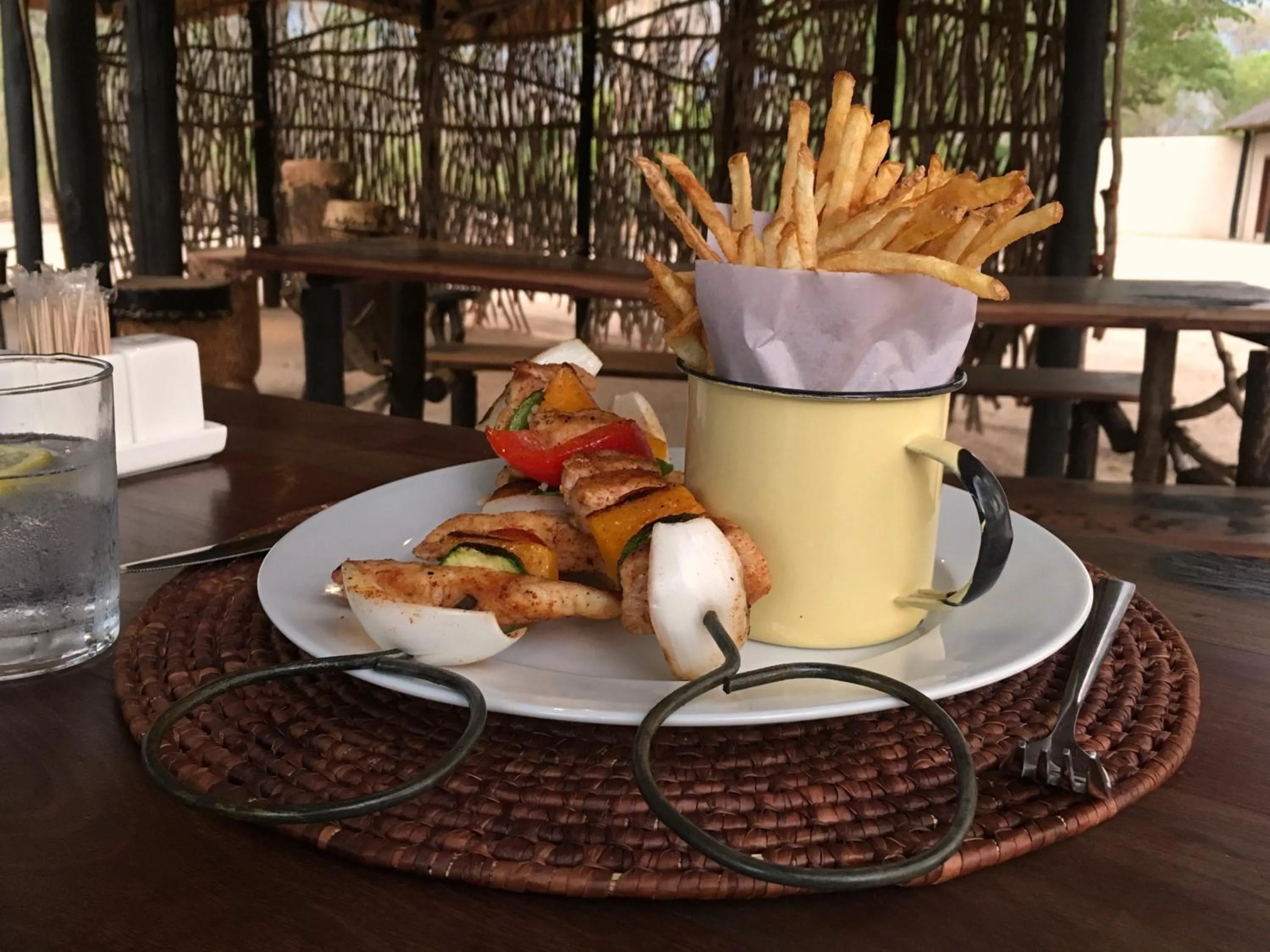 Restaurant/places to eat in Gwango Heritage Resort