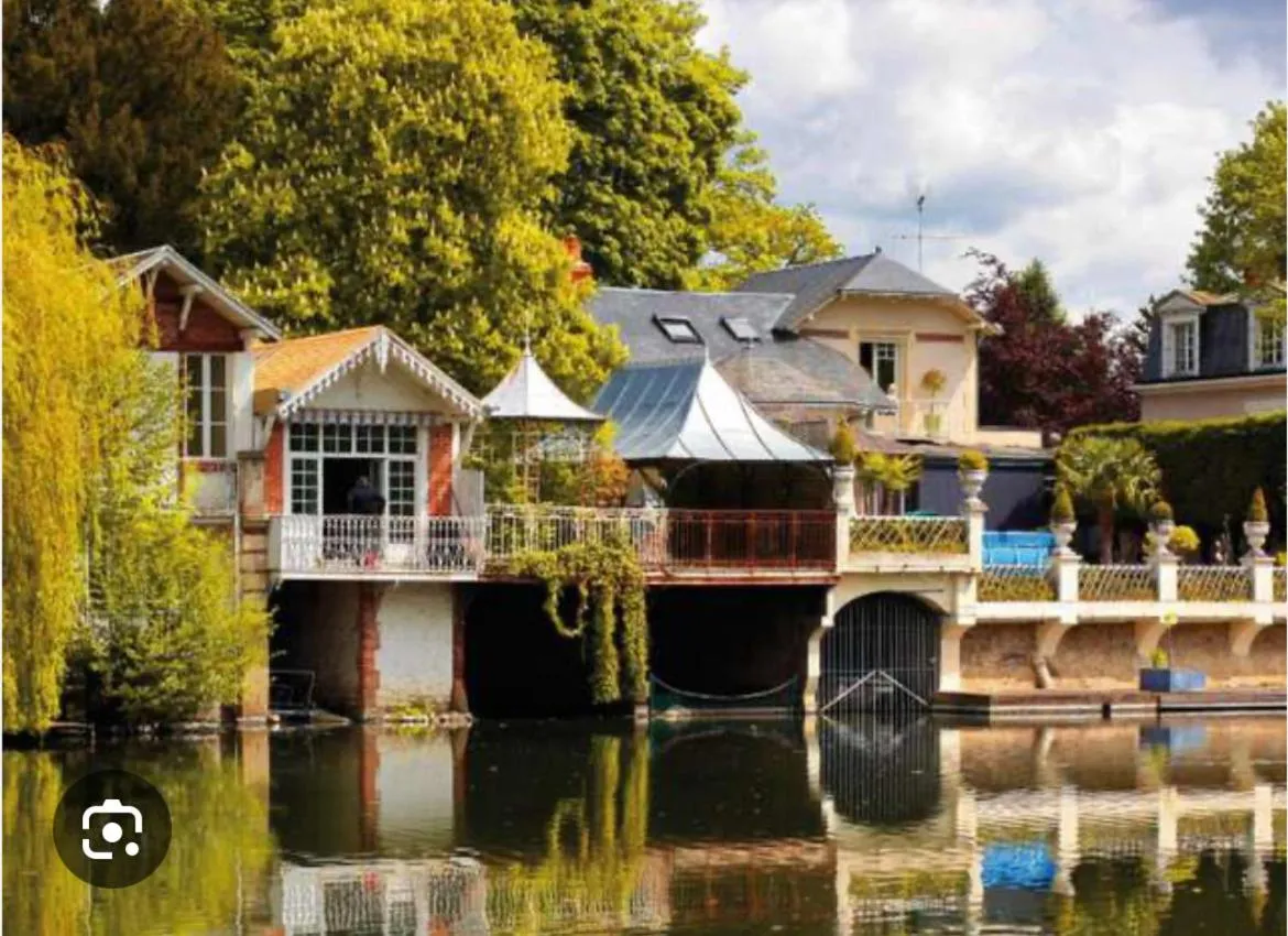 Activities in Le chalet bucolique au bord de l'eau