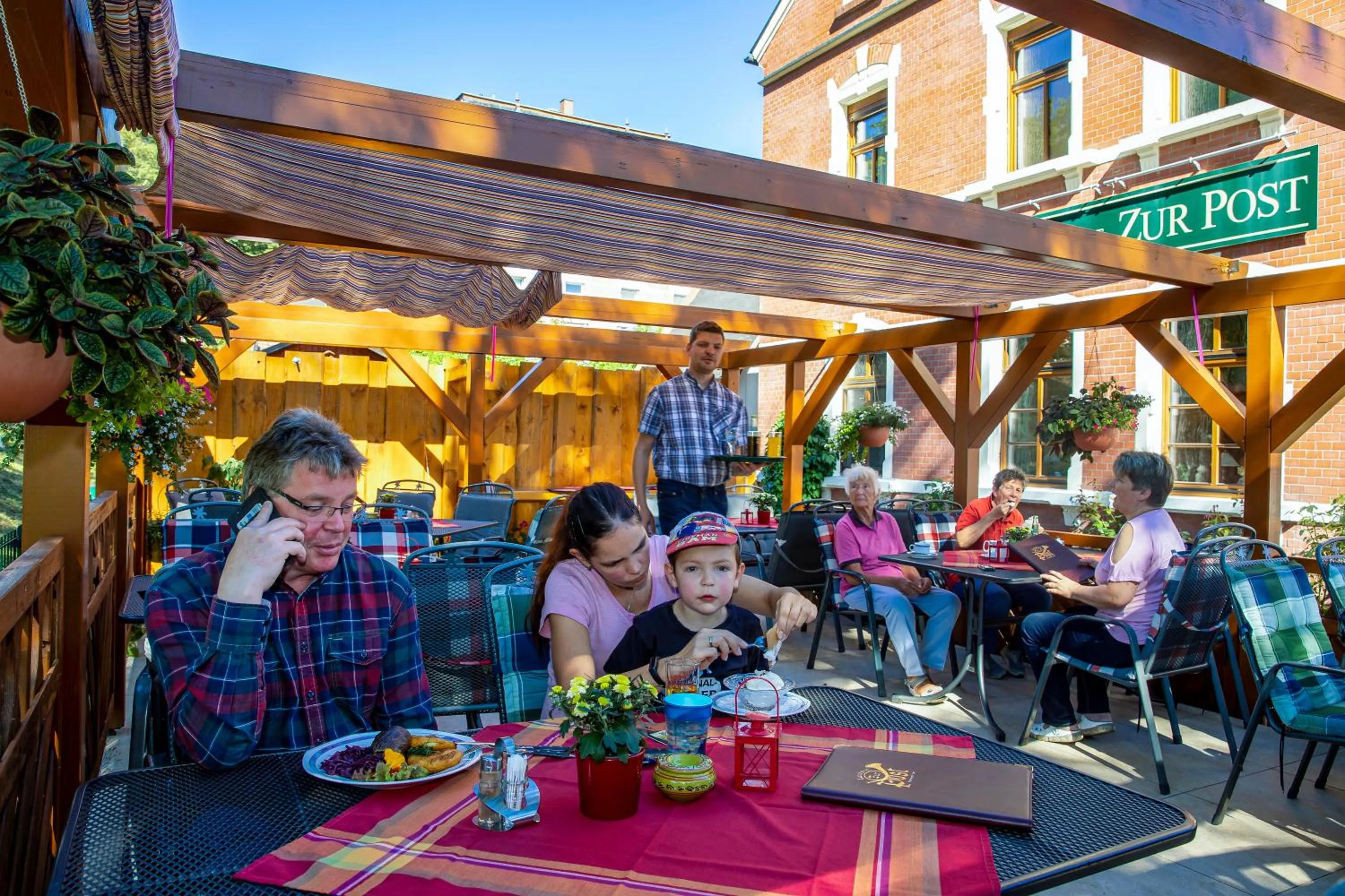 Restaurant/places to eat in Hotel zur Post