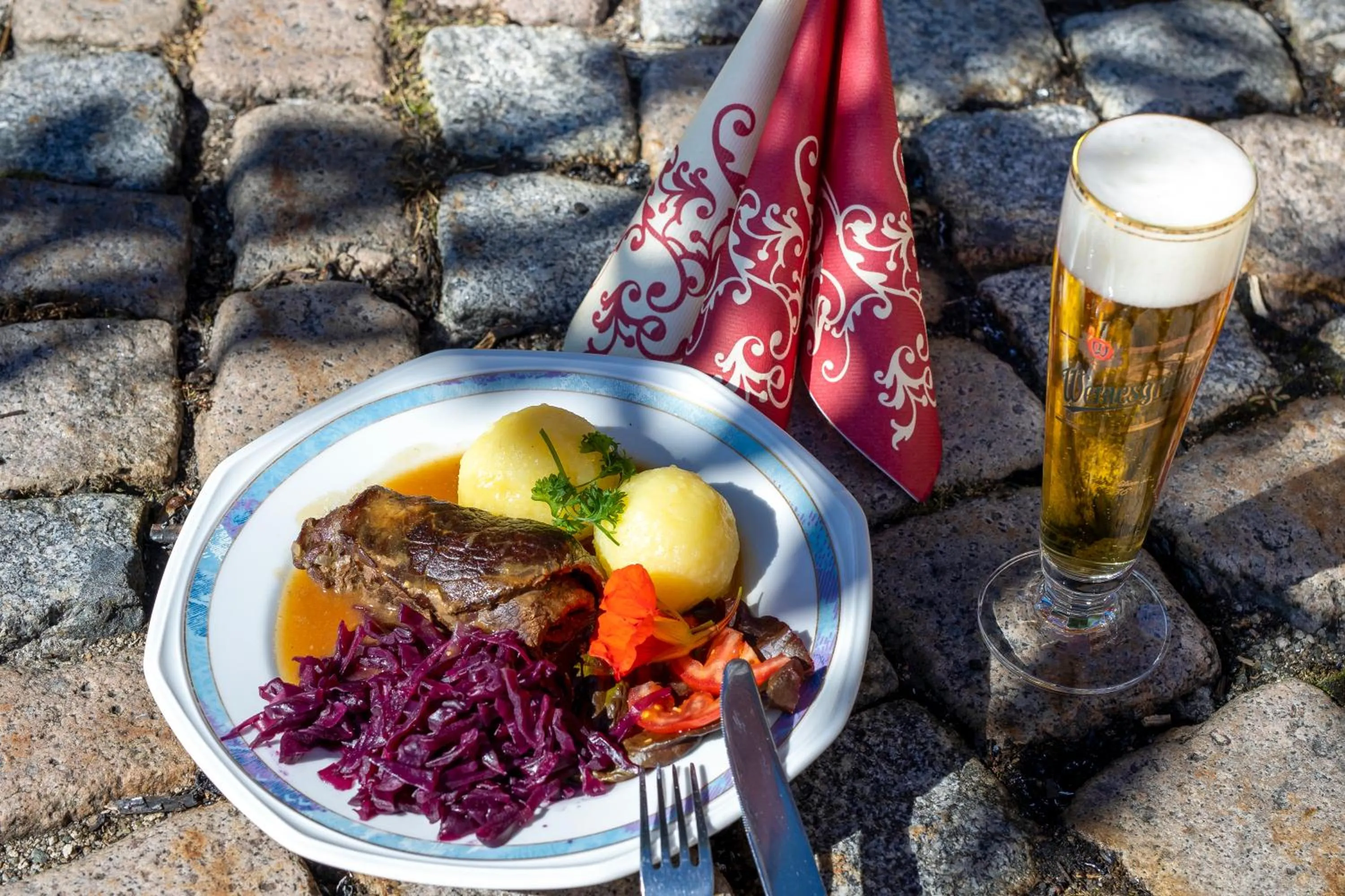 Food and drinks in Hotel zur Post