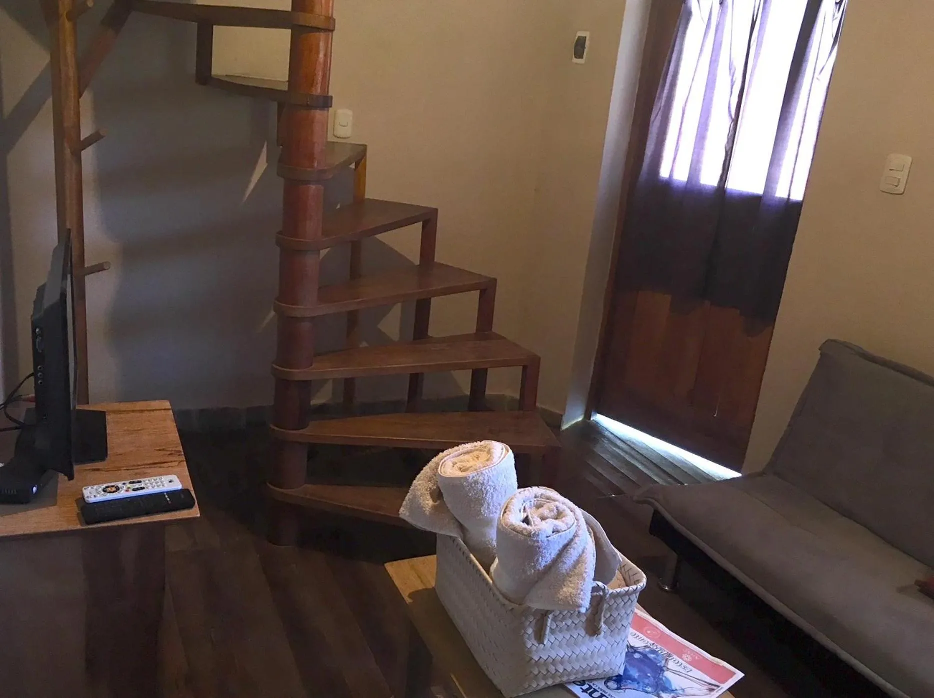 Living room in Ekokuelap Lodge y turismo alternativo