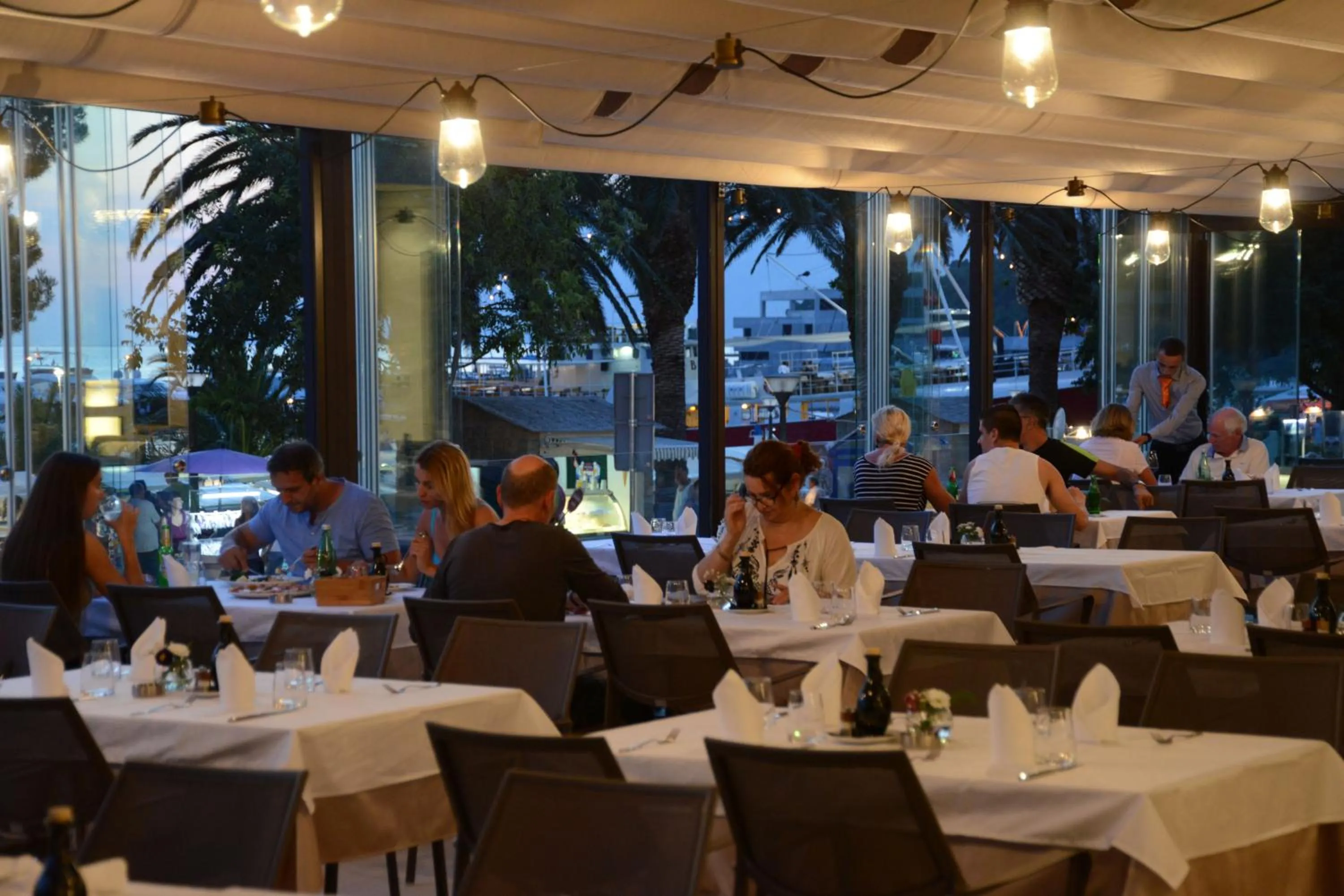 Restaurant/places to eat in Grand Hotel Slavia - Adults only