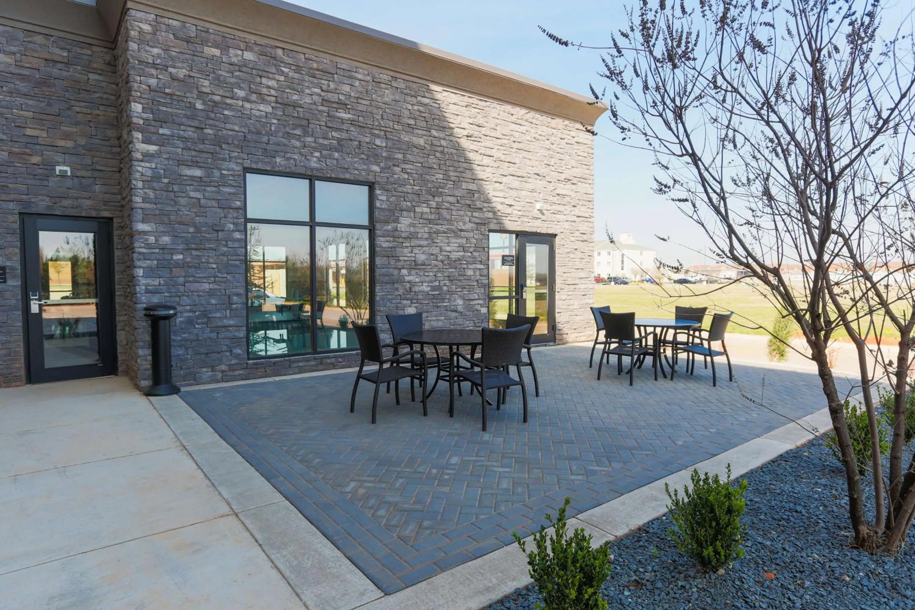 Patio in Hampton Inn El Reno Ok