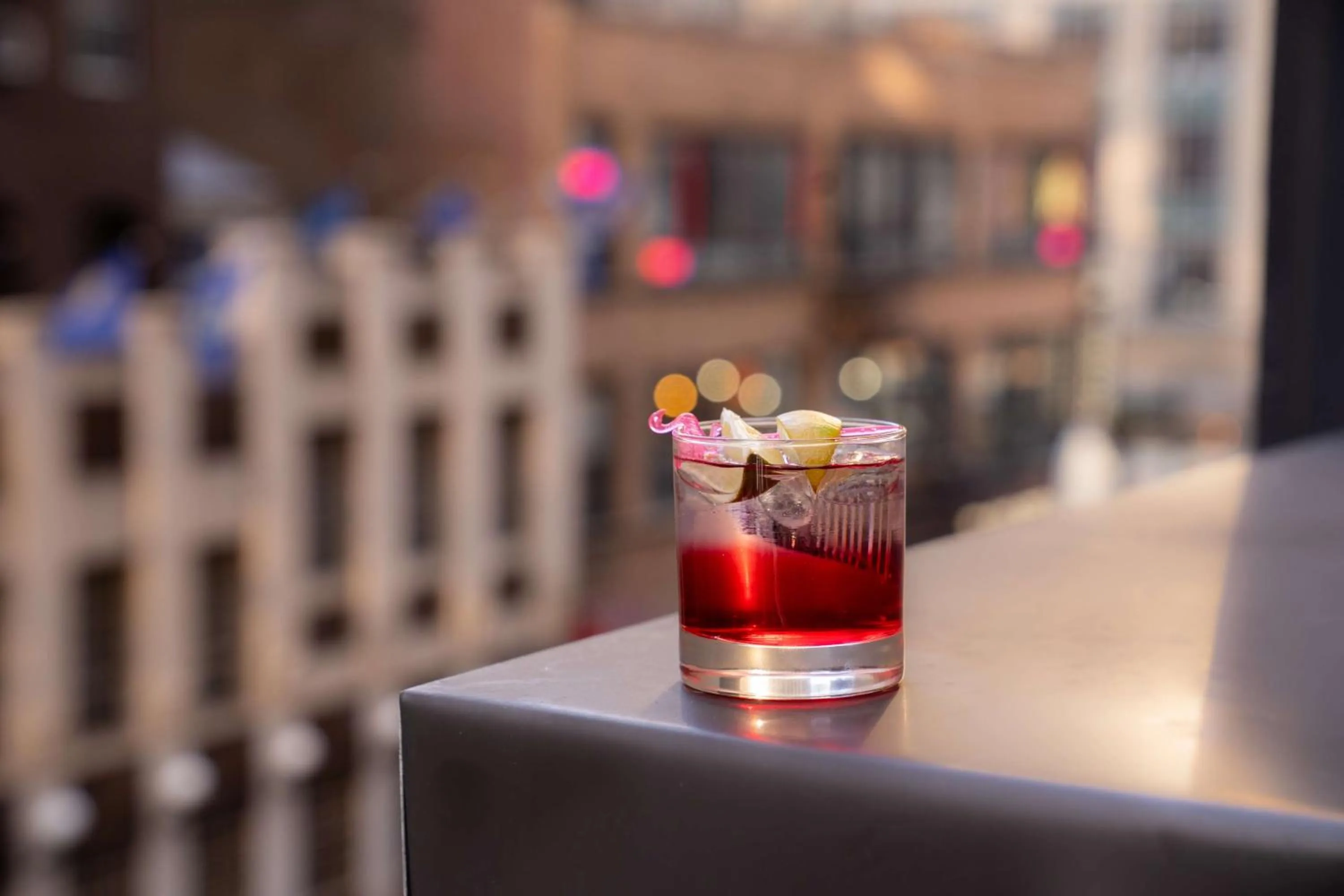 Dining area in Embassy Suites By Hilton New York Manhattan Times Square