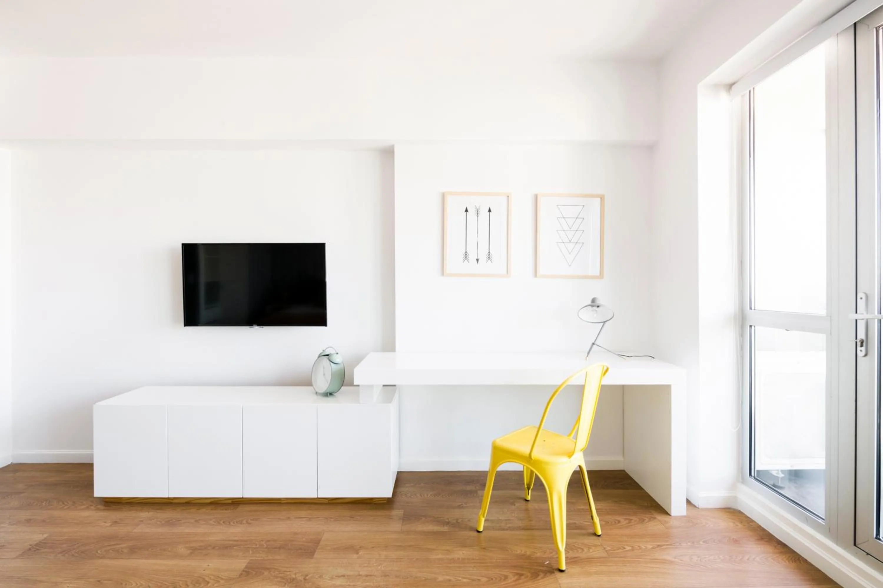 Living room in Top Rentals Downtown