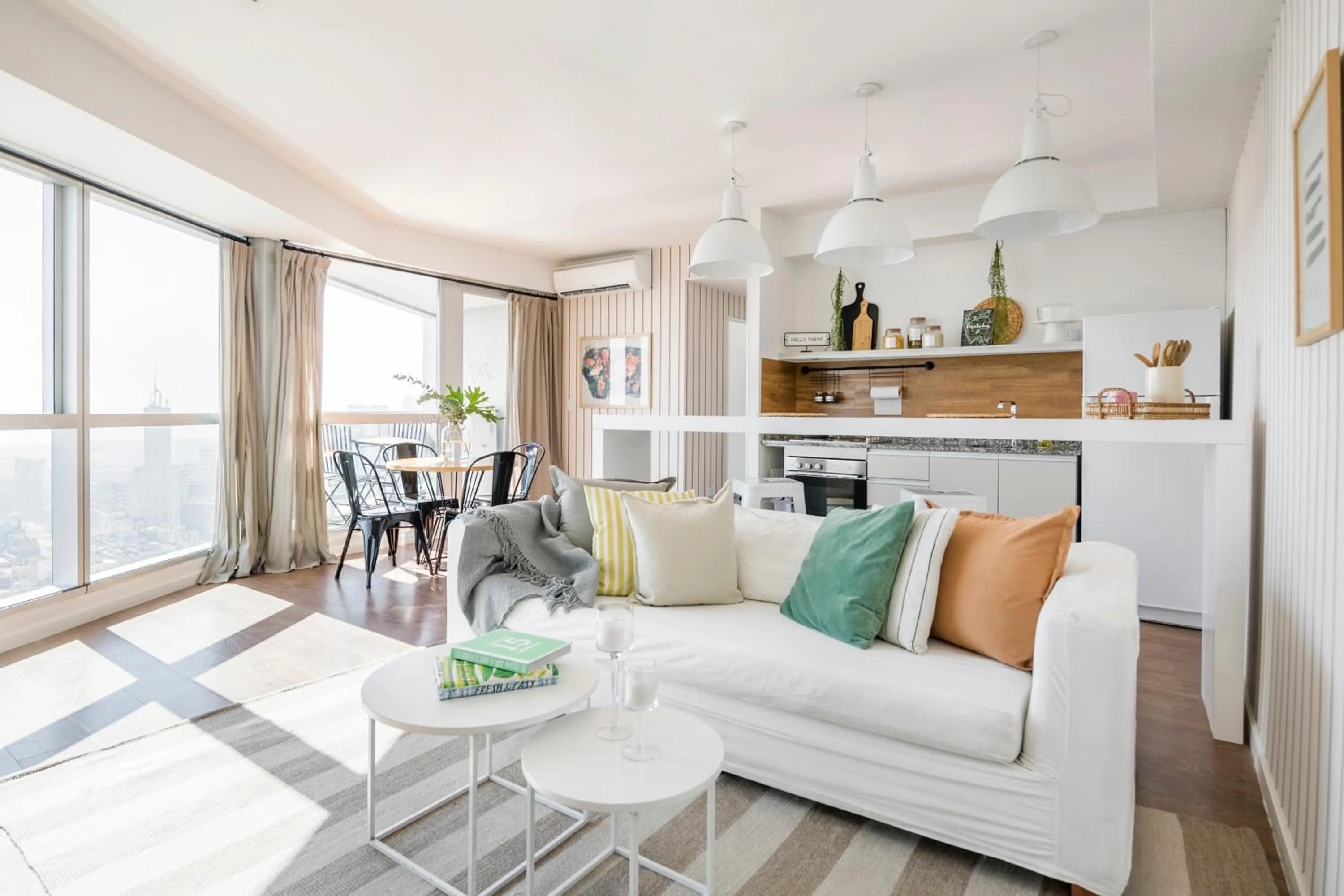 Kitchen or kitchenette in Top Rentals Downtown