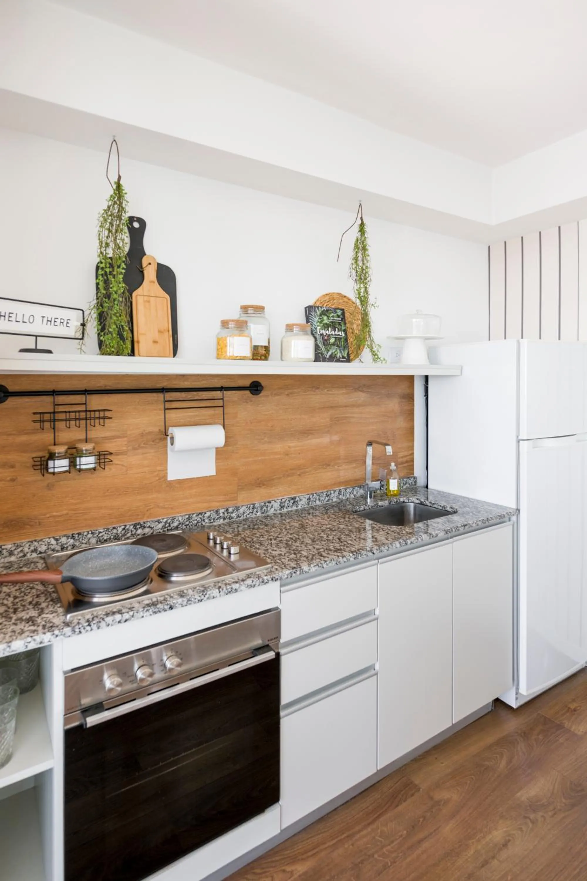 Kitchen or kitchenette in Top Rentals Downtown