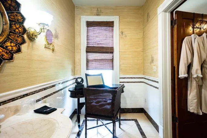 Historic Webster House Bed and Breakfast Inn