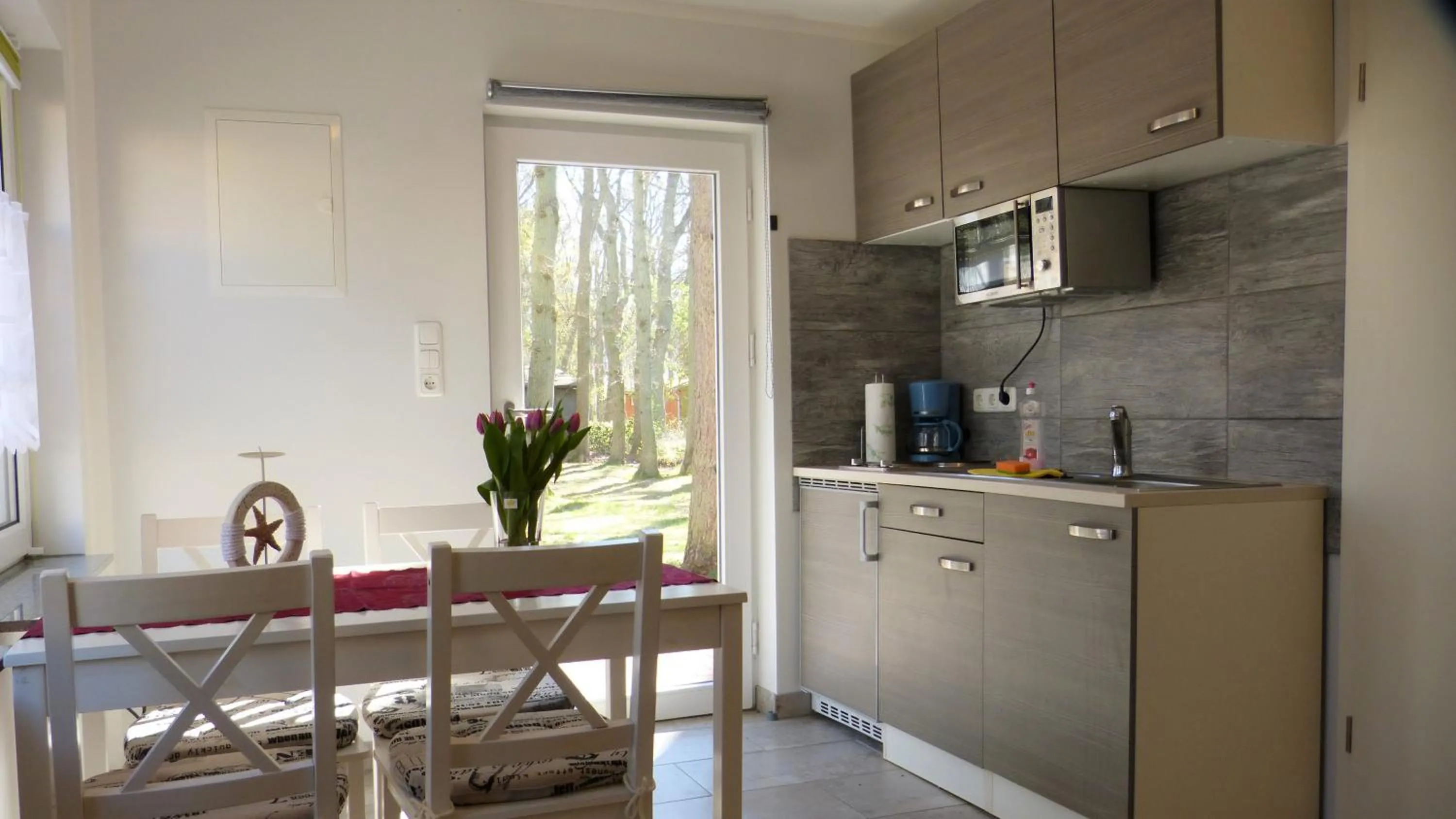 Kitchen or kitchenette in Bernstein Appartements