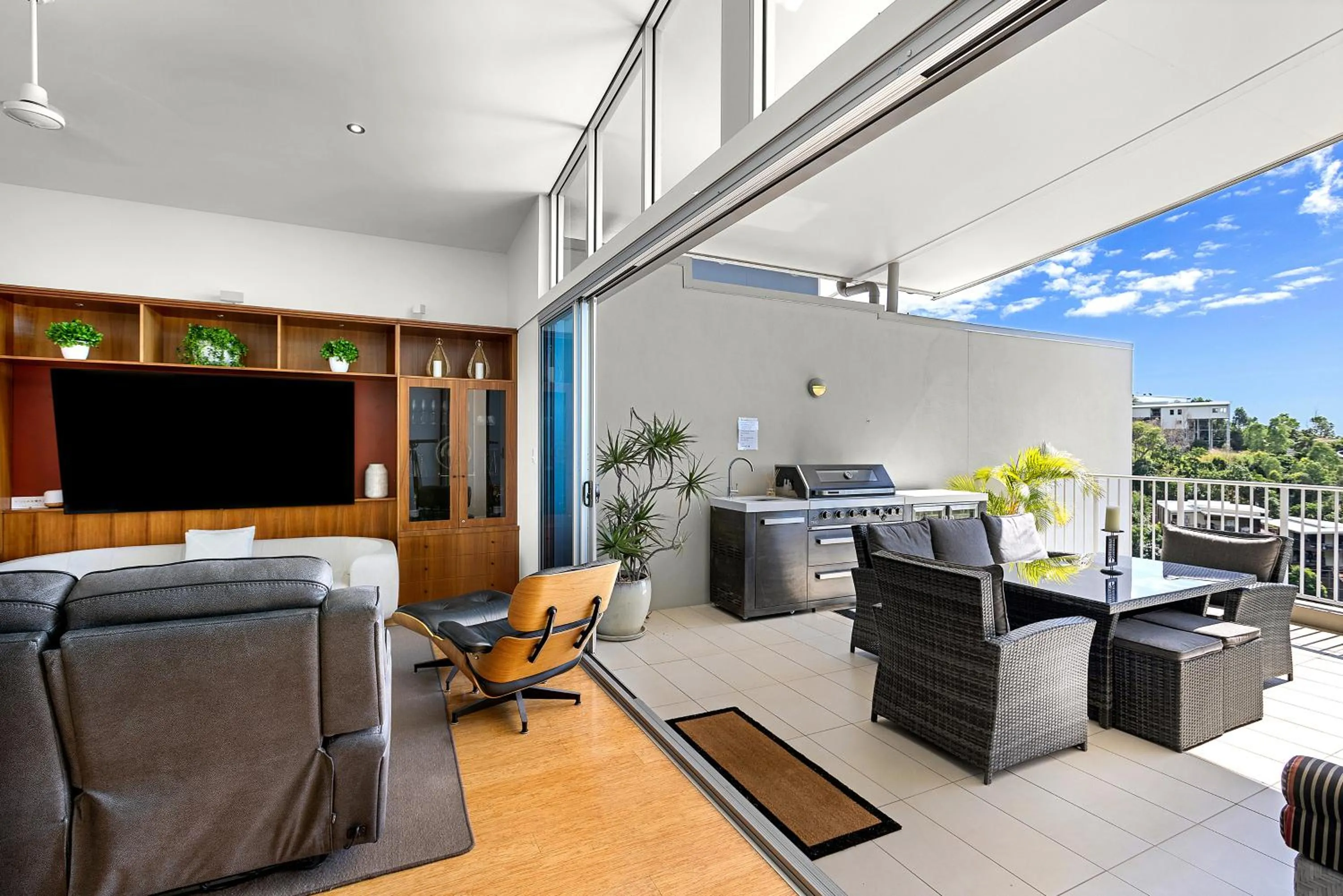 Balcony/Terrace in Azure Sea Whitsunday Resort