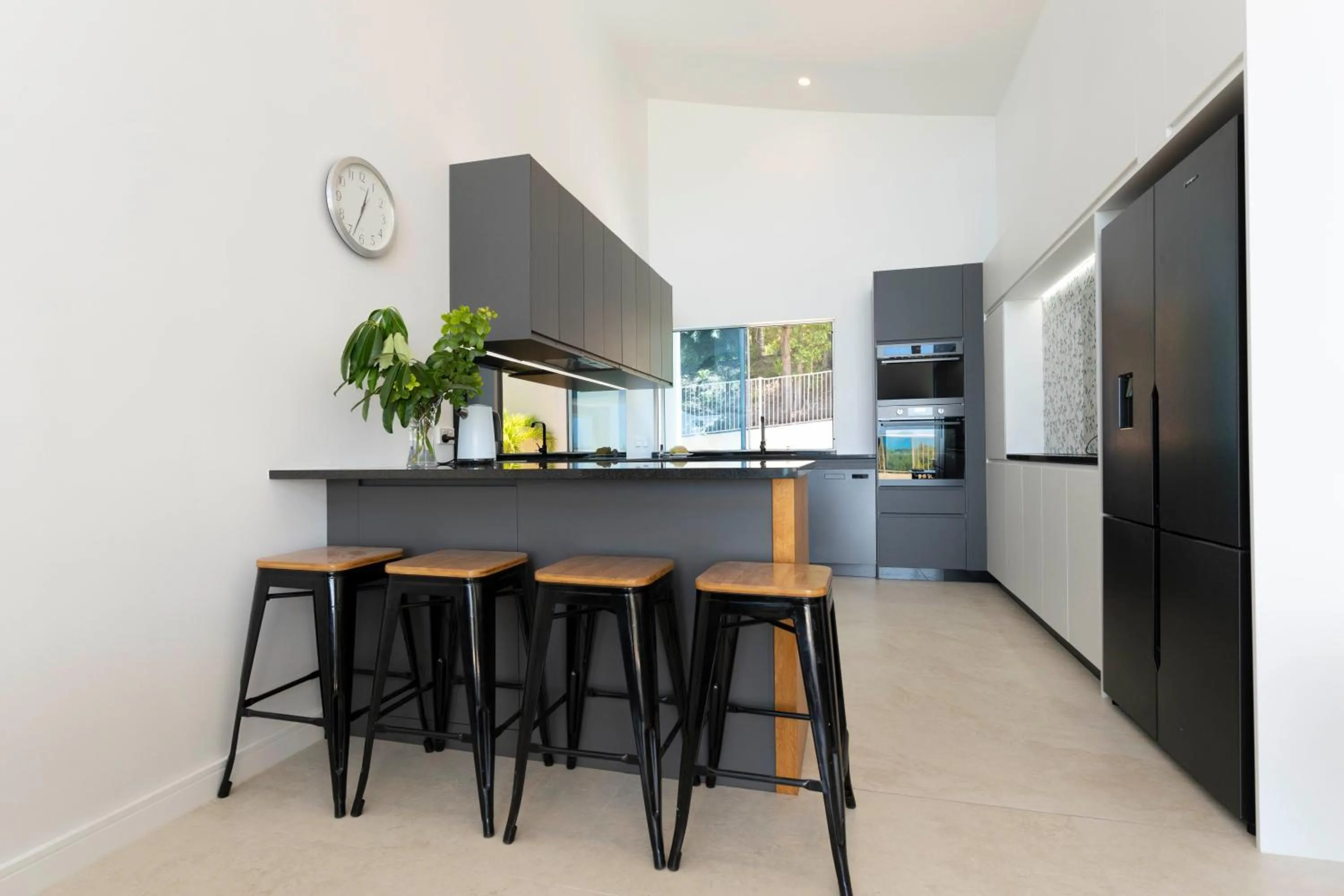 Kitchen or kitchenette in Azure Sea Whitsunday Resort