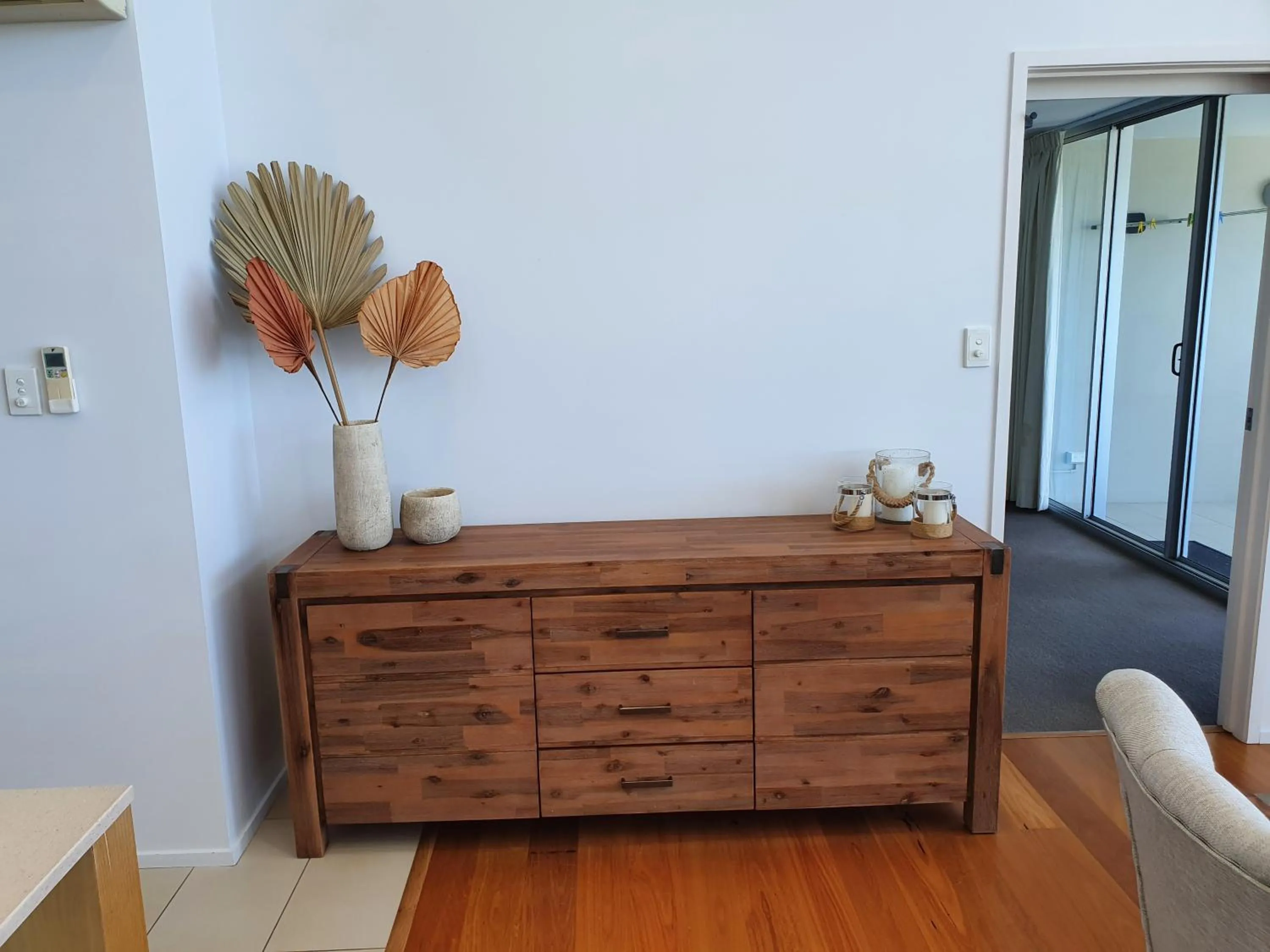 Dining area in Azure Sea Whitsunday Resort