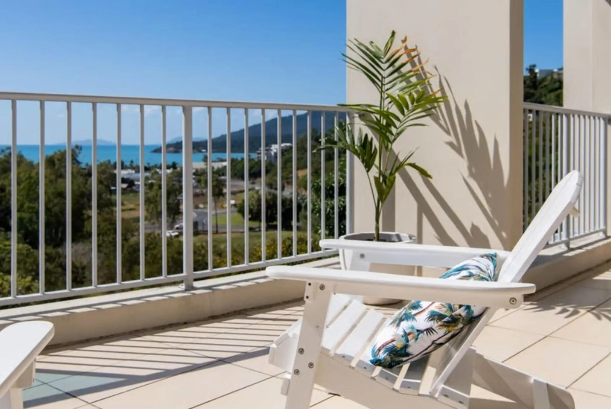 Day in Azure Sea Whitsunday Resort