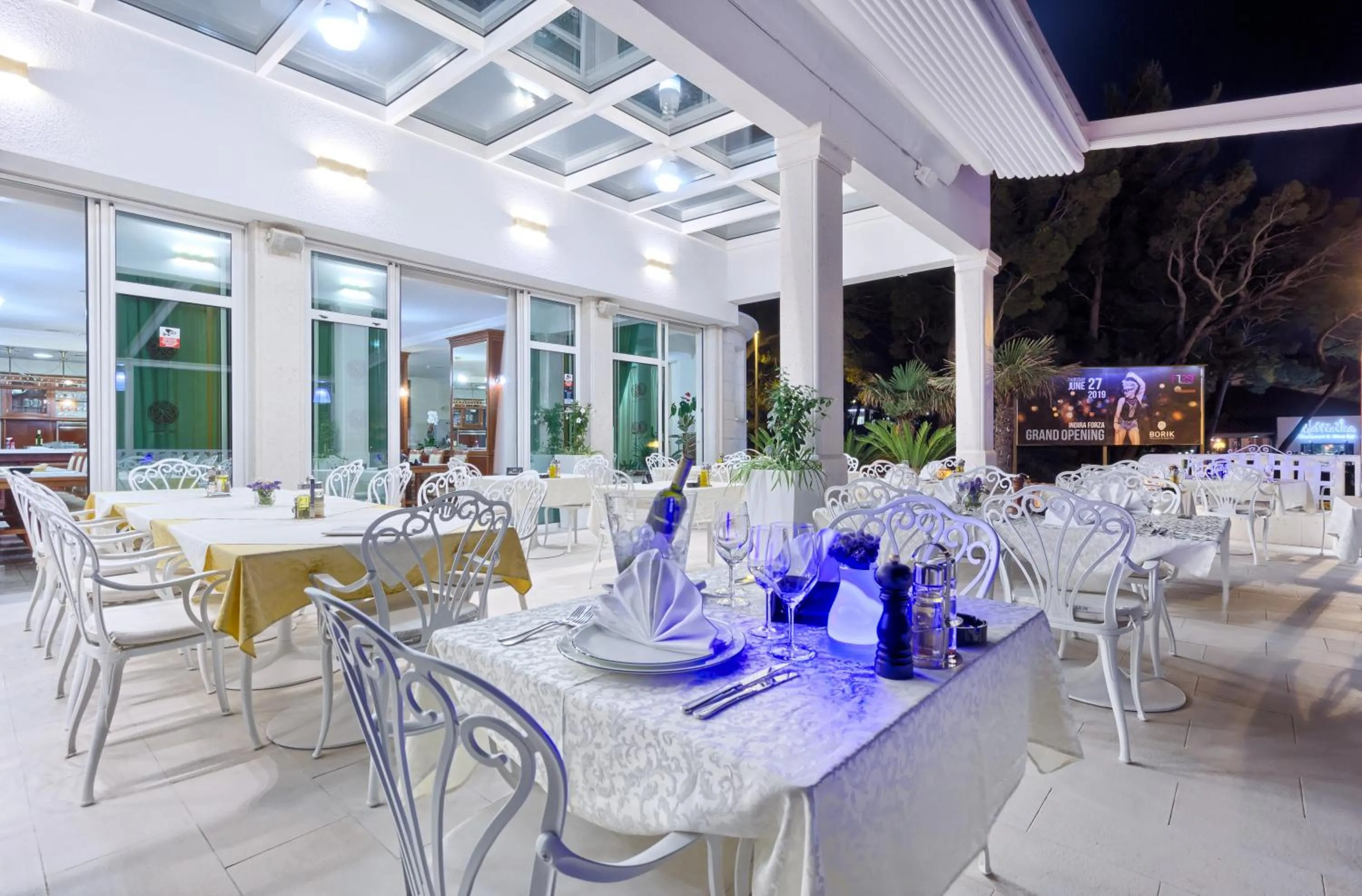 Restaurant/places to eat in Hotel Villa Bacchus